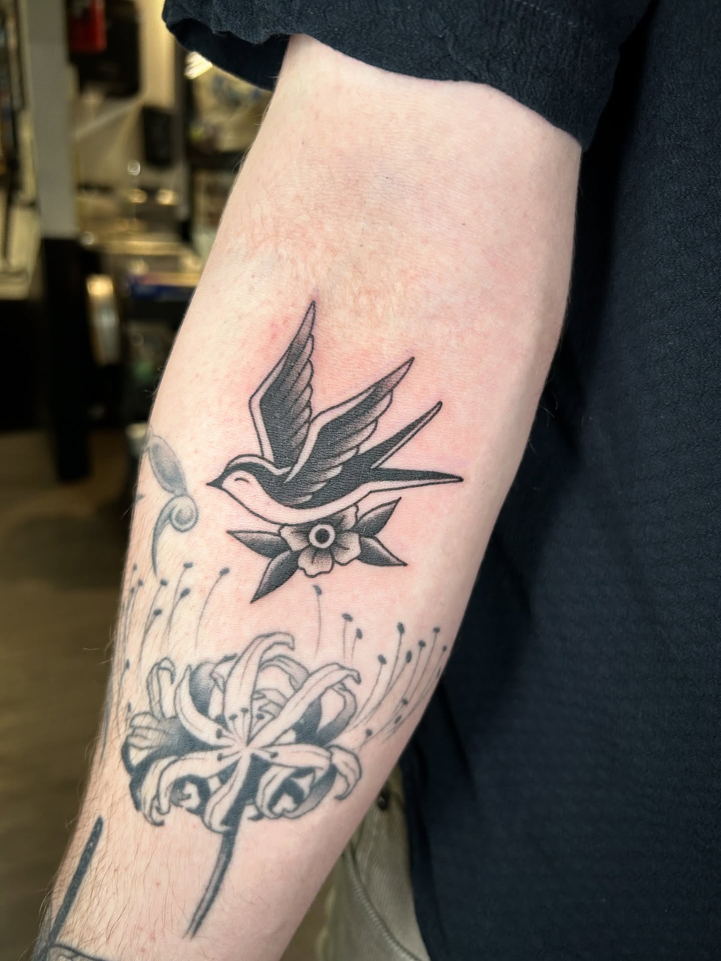 Tattoo by @reymon_tattoos — american_traditional, black_and_grey