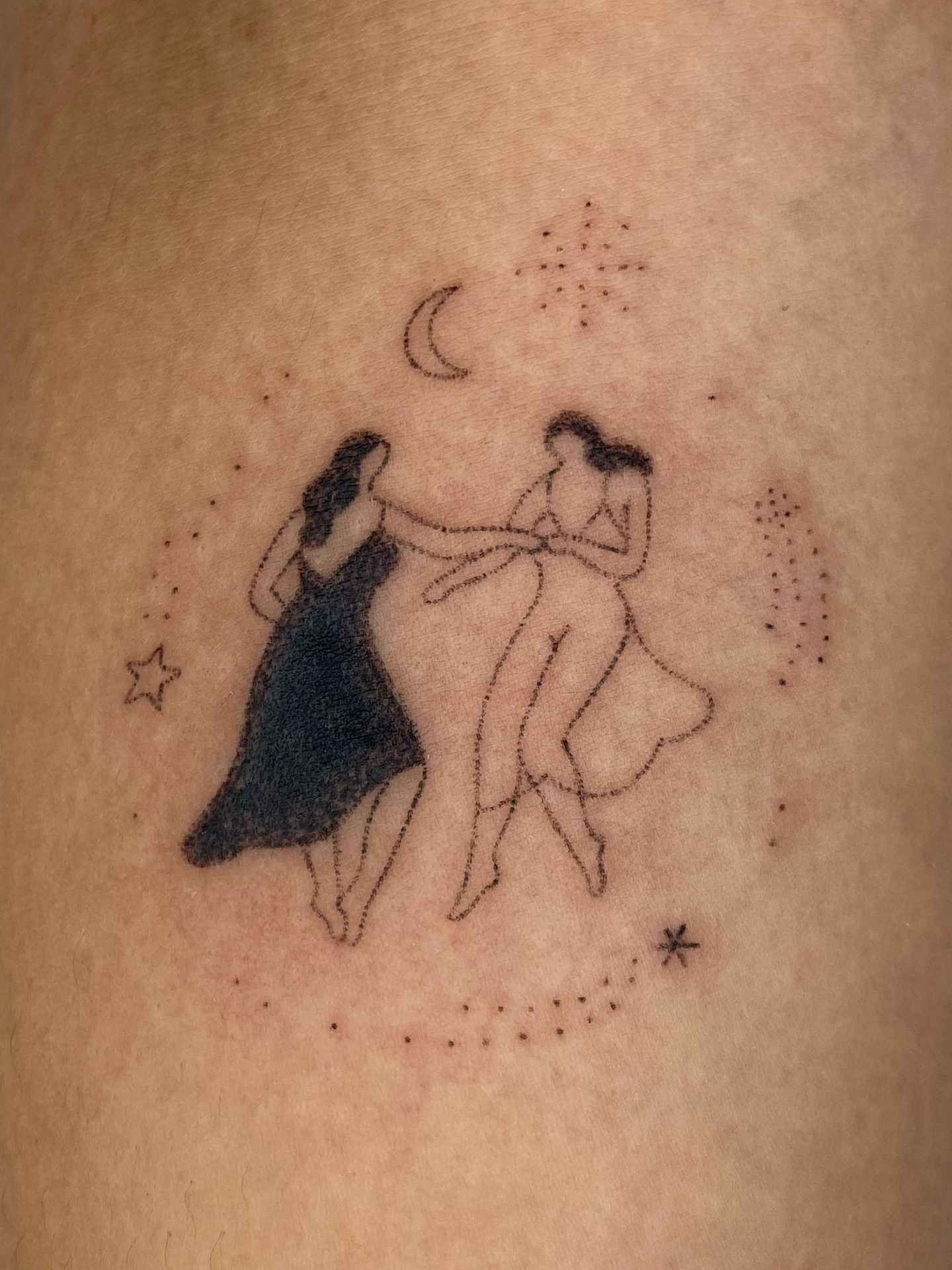 Tattoo by @pokyopokyo — dotwork