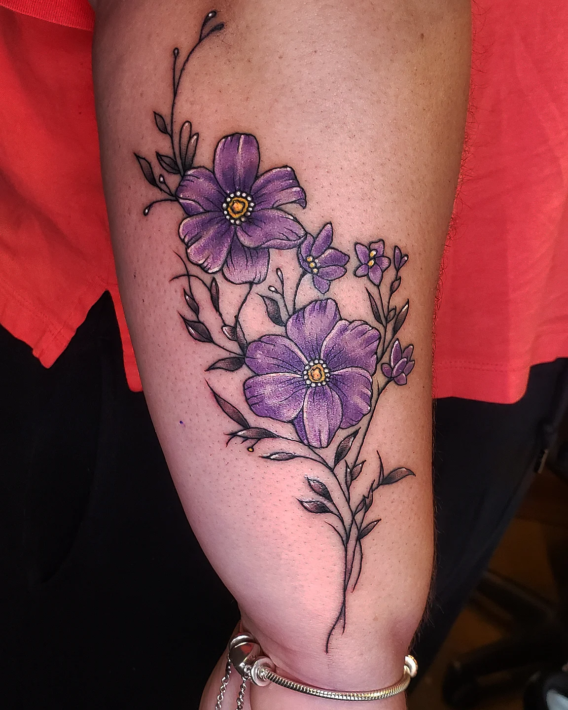 Tattoo by @stevengehlsen — dotwork, realism