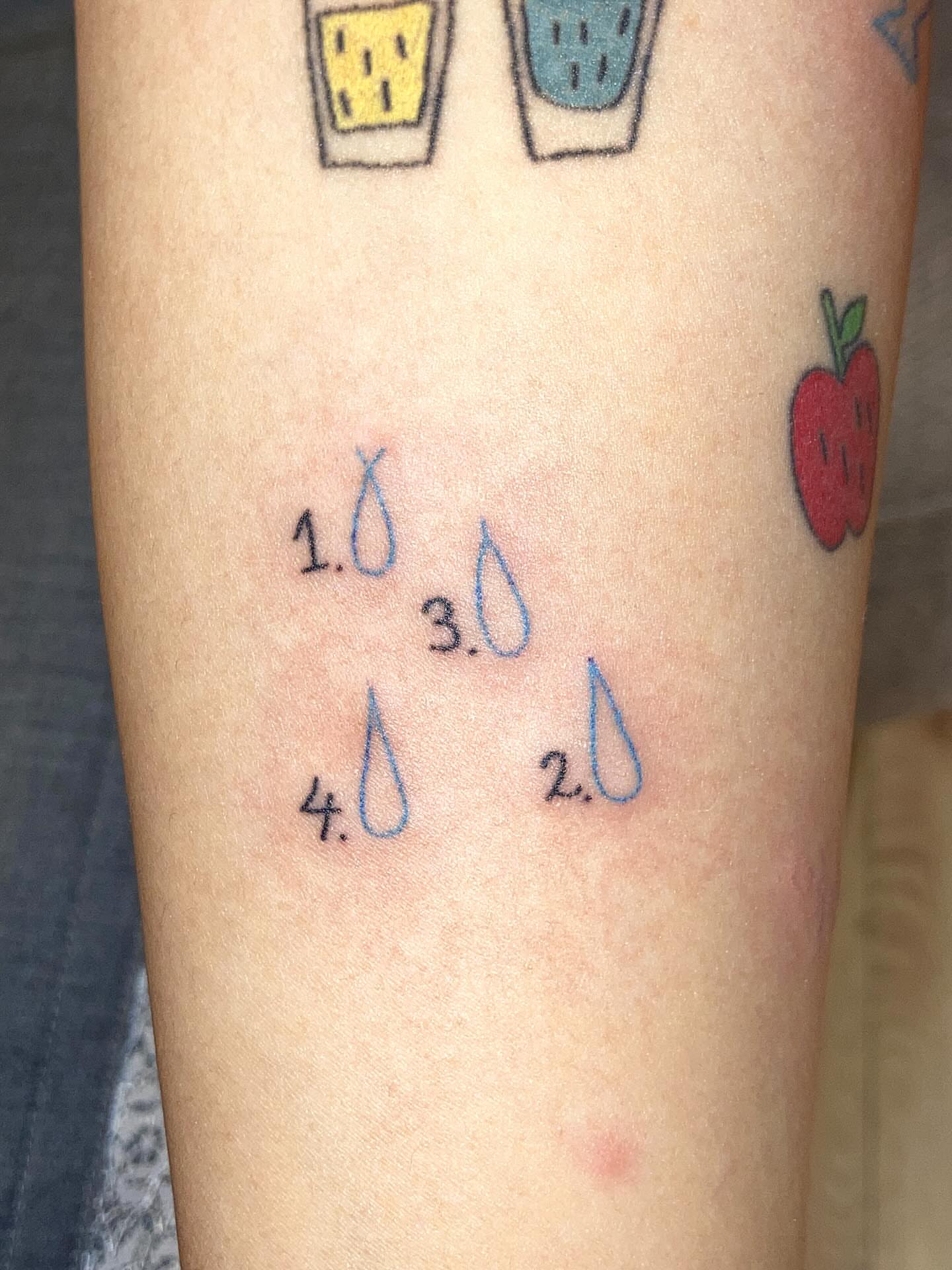 Tattoo by @kiligburgtattoo — dotwork