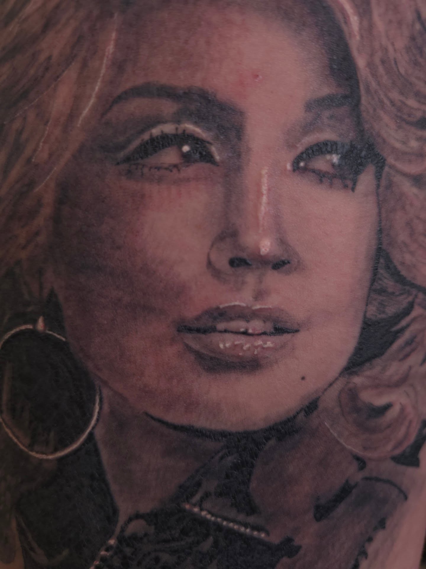 Tattoo by @lmwtattoos โ realism