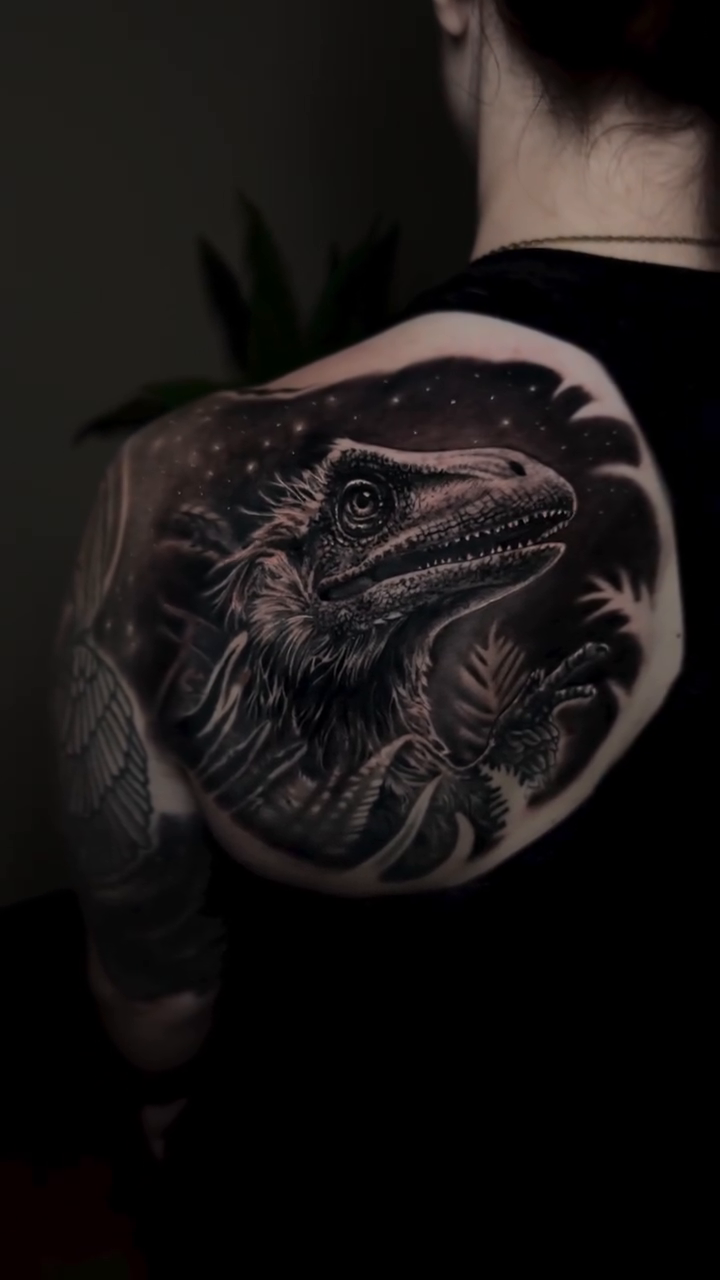 Dinosaur head realism tattoo by ππ―ππ³π¦π° πππͺπ¬π«π±