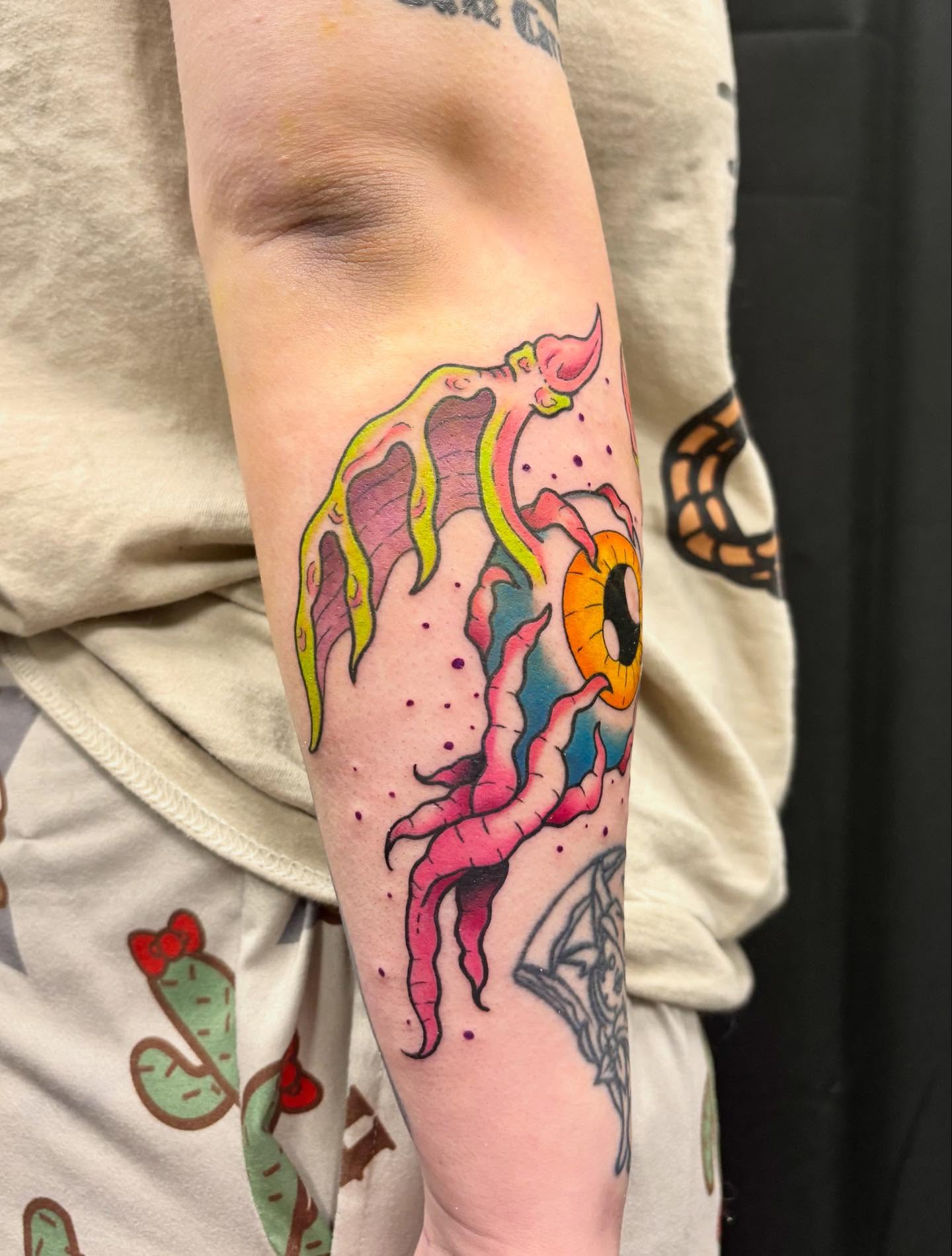 Tattoo by @ugghhhkylie β dotwork, surrealism