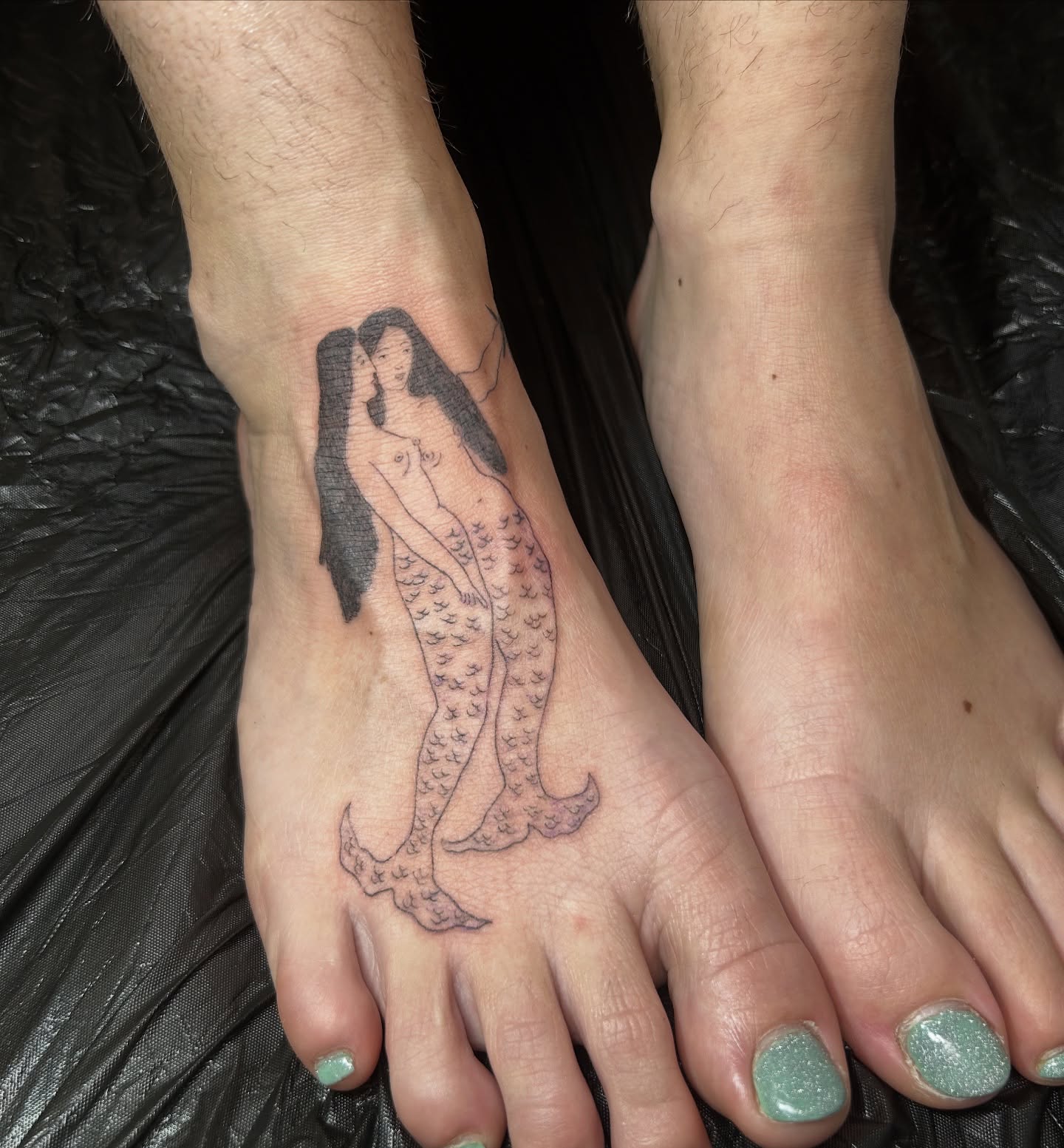 Tattoo by @klaracoral — dotwork, realism