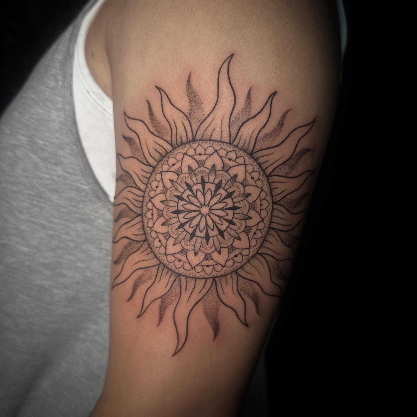 Tattoo by @inkedbysavanna — dotwork, geometric