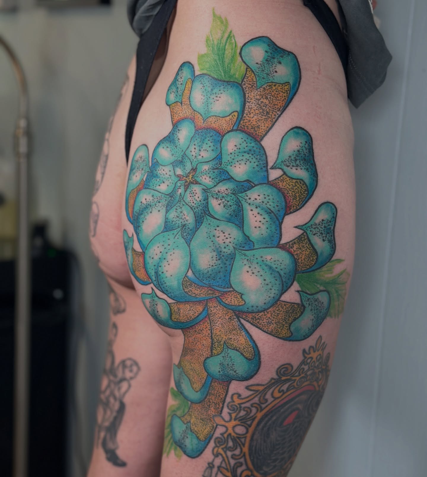 Tattoo by @vixx_stixx_tattoo — dotwork