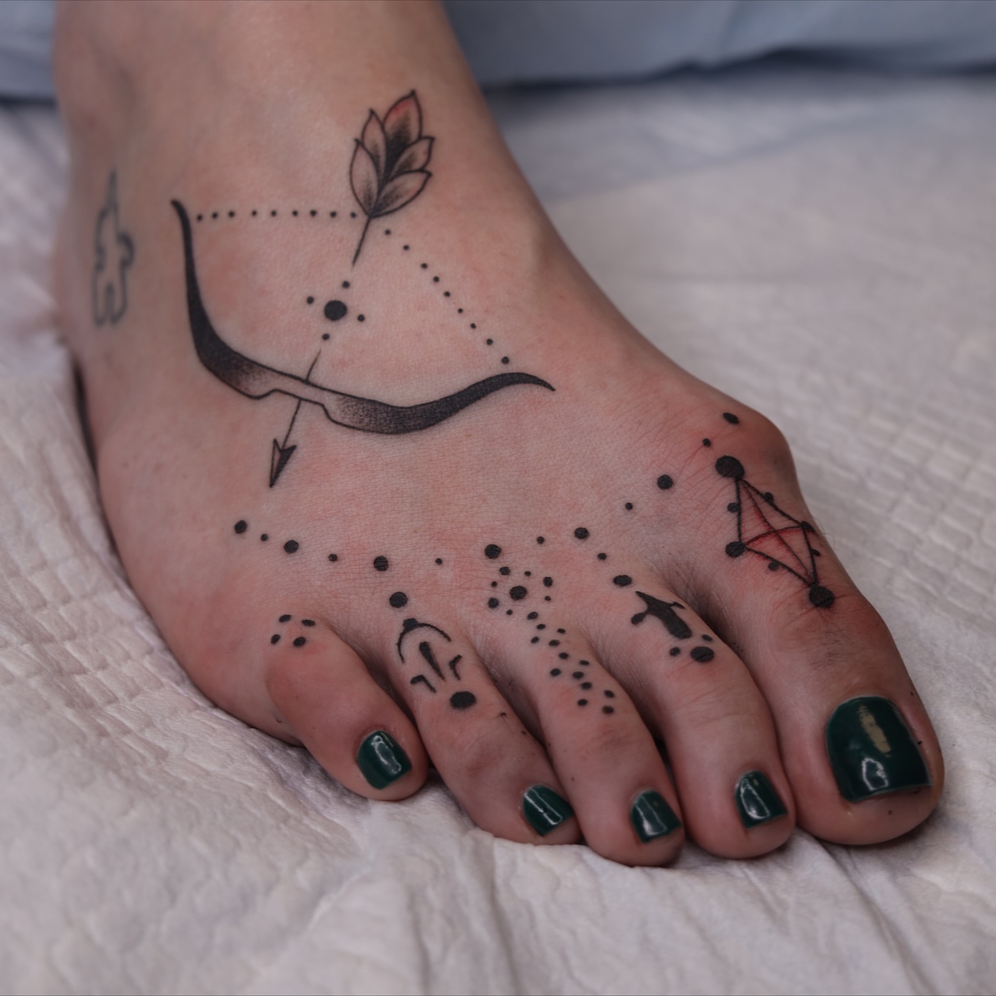 Tattoo by @ortiztattoos — dotwork, geometric