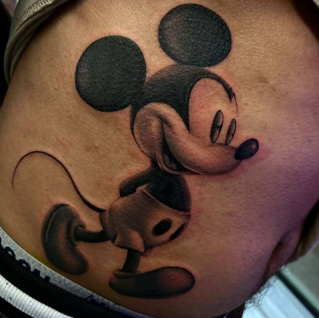 Tattoo by @whoiskaylacordova — realism, black_and_grey