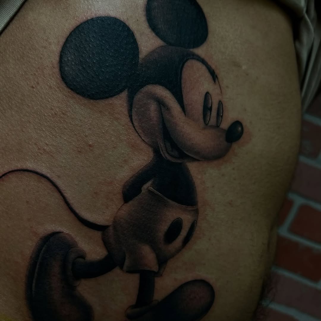 Tattoo by @whoiskaylacordova — realism, black_and_grey
