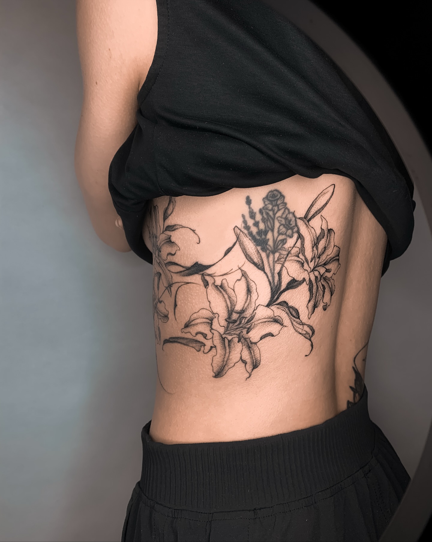 Tattoo by @__21.tattooworkerz__ — black_and_grey, dotwork