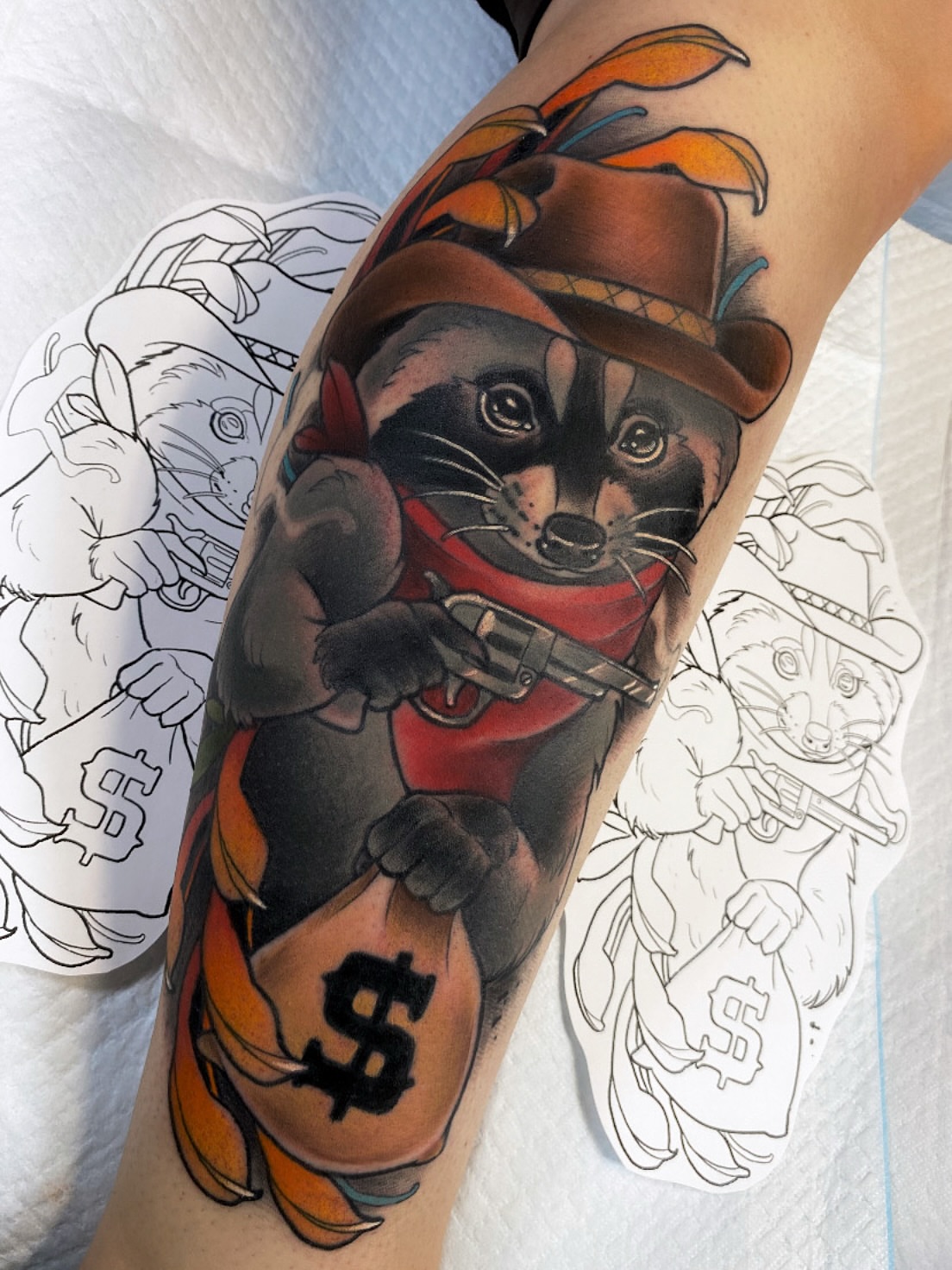 Tattoo by @leefscented β realism
