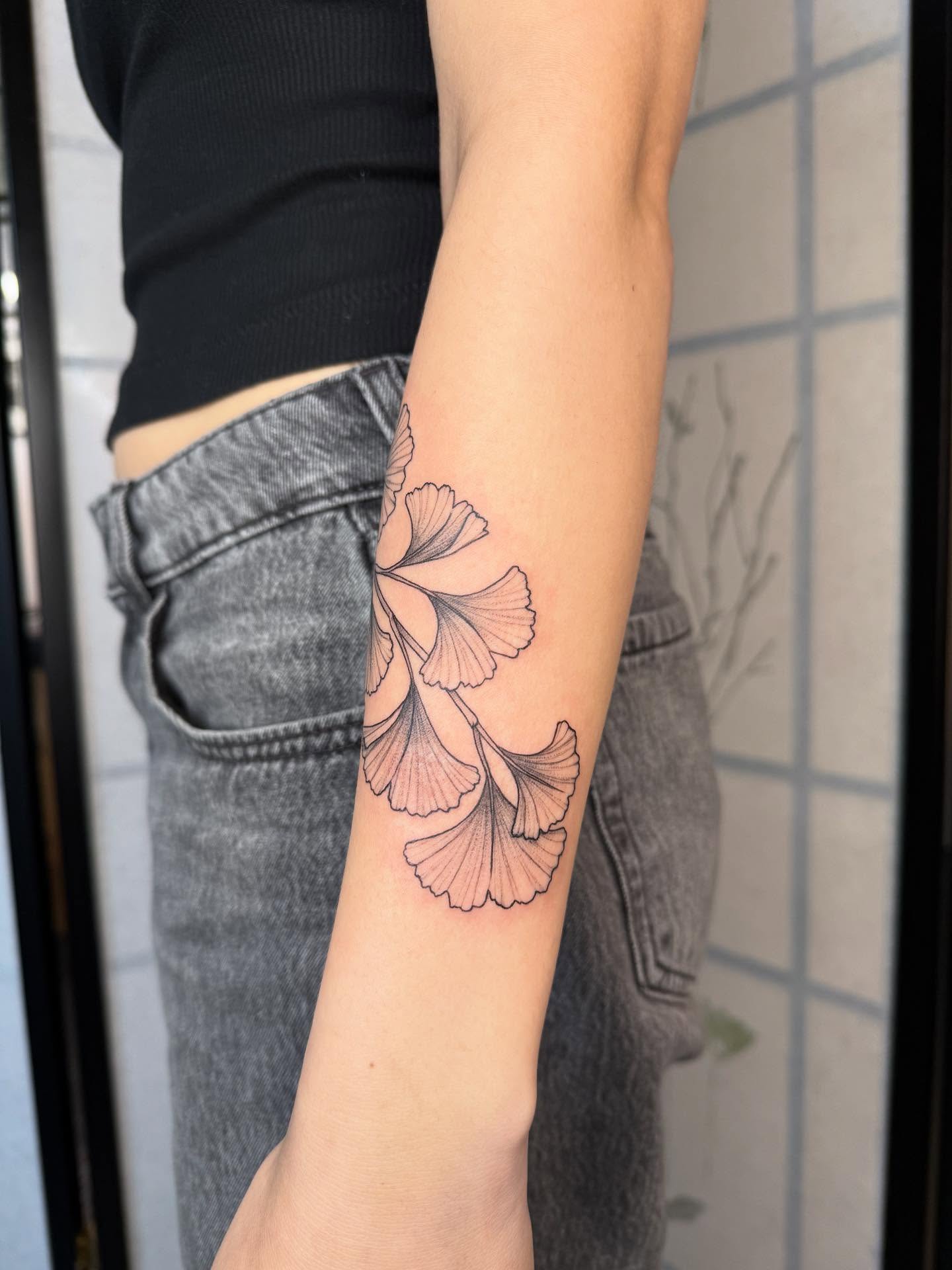 Tattoo by @noelle_adrienne — realism