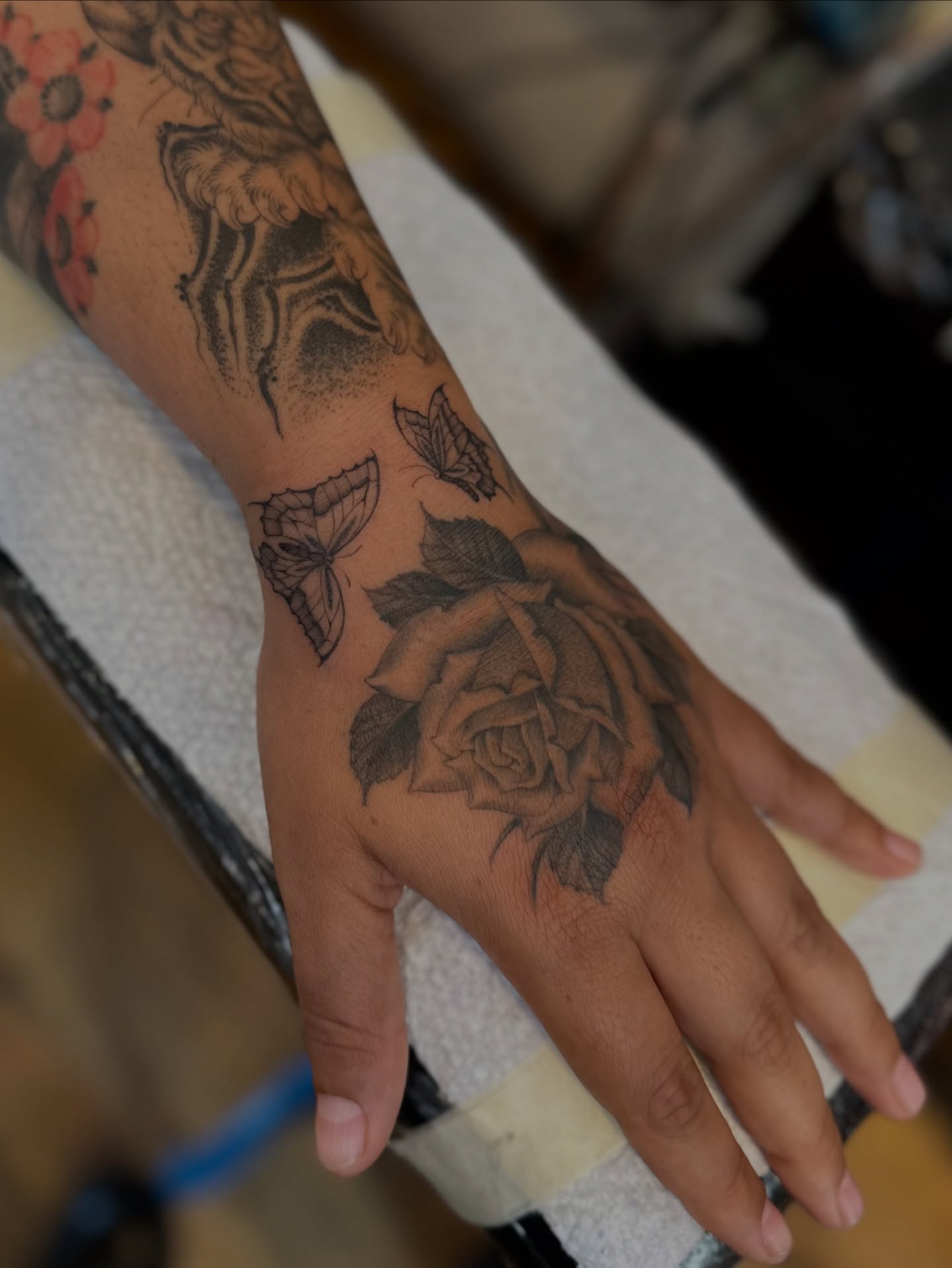 Tattoo by @adriannastabs — black_and_grey, realism