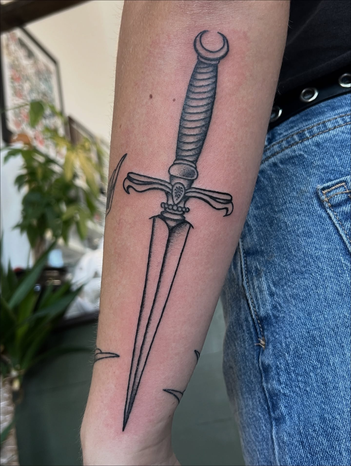 Sword black and grey tattoo on the forearm by @syrenbier, San Francisco, California