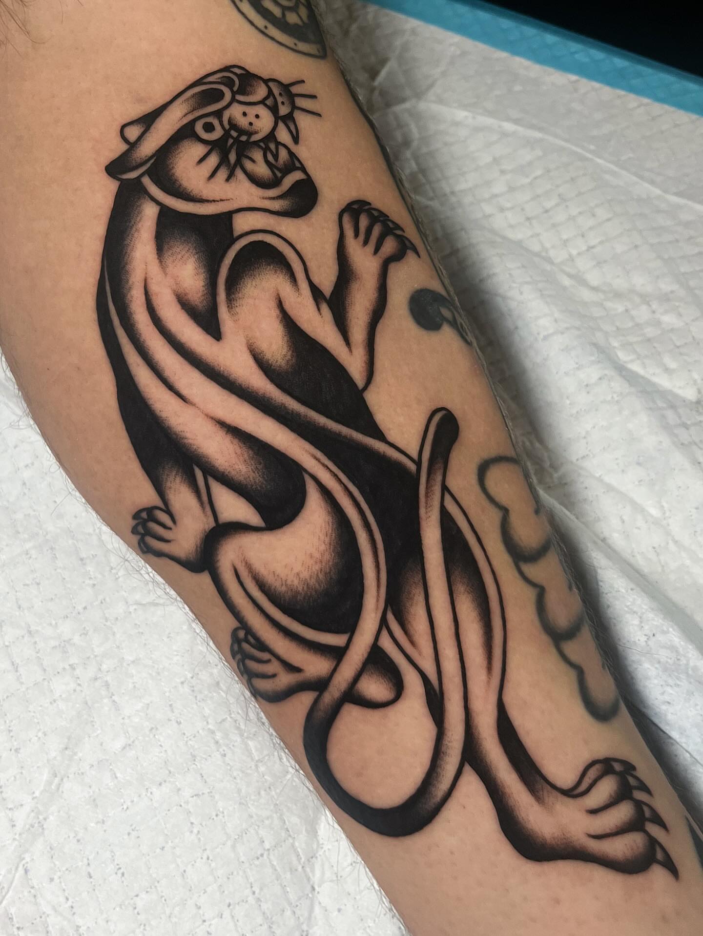 Tattoo by @ninarosatattoo — american_traditional