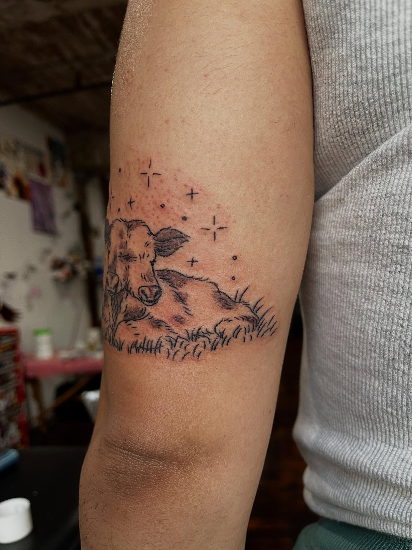 Tattoo by @lilbull.tatts — dotwork, realism