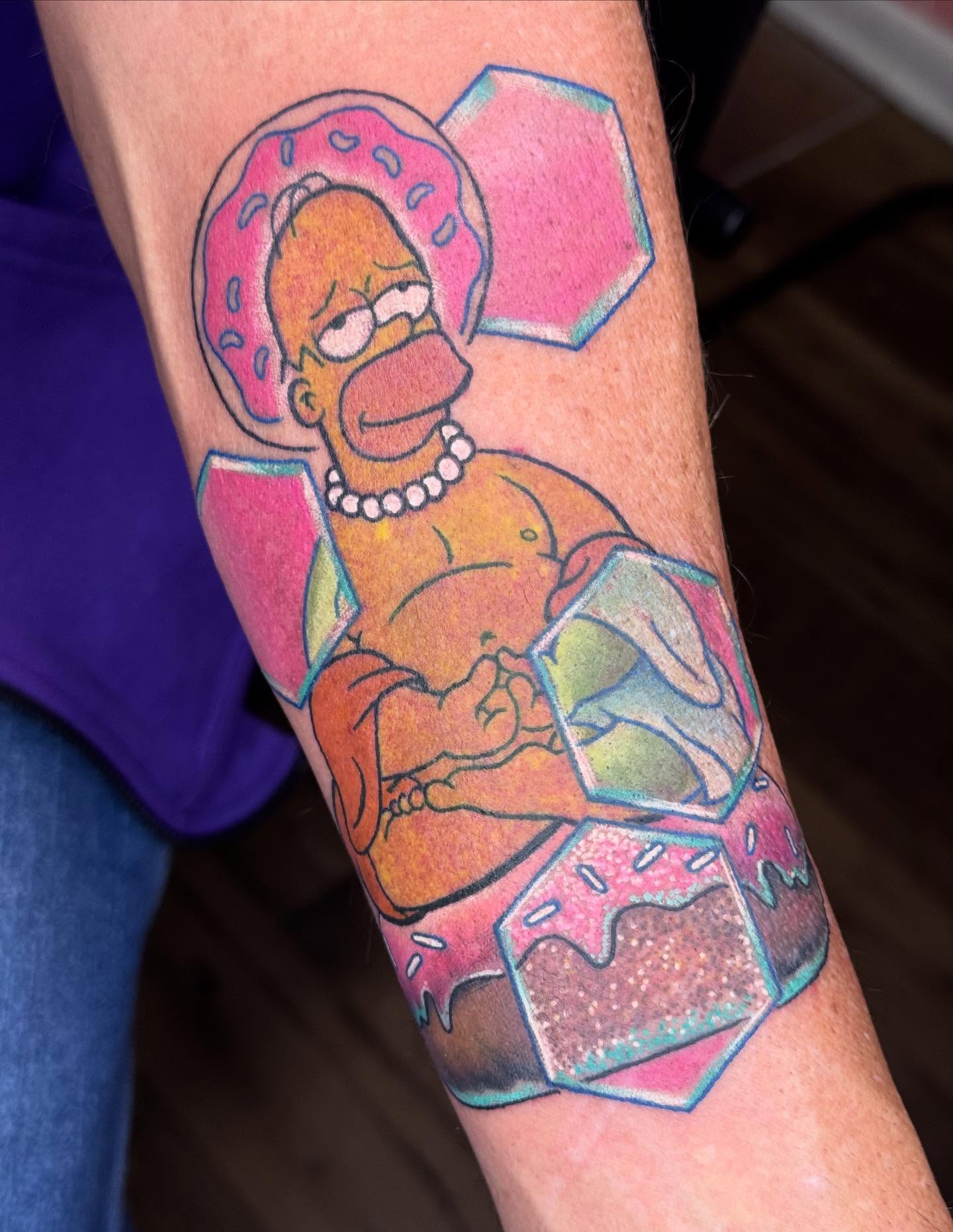 Tattoo by @aarondoestattoos — new_school, geometric
