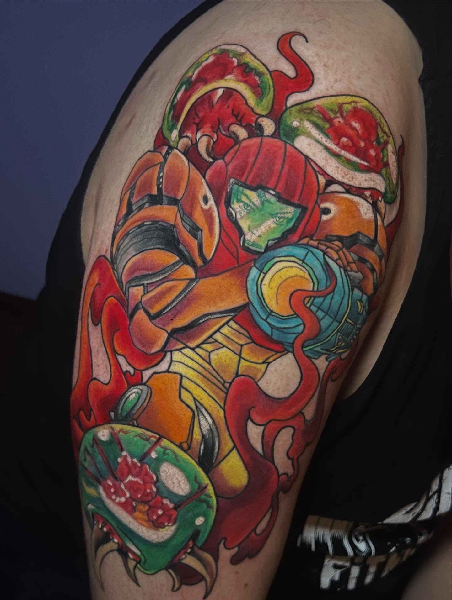 Tattoo by @xxsashafontainexx — american_traditional, dotwork