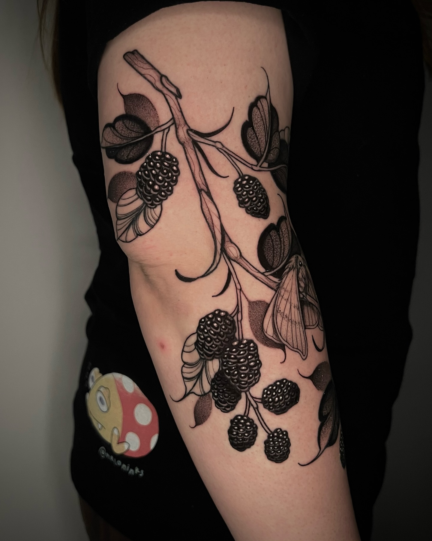 Tattoo by @caitybugink โ black_and_grey, realism