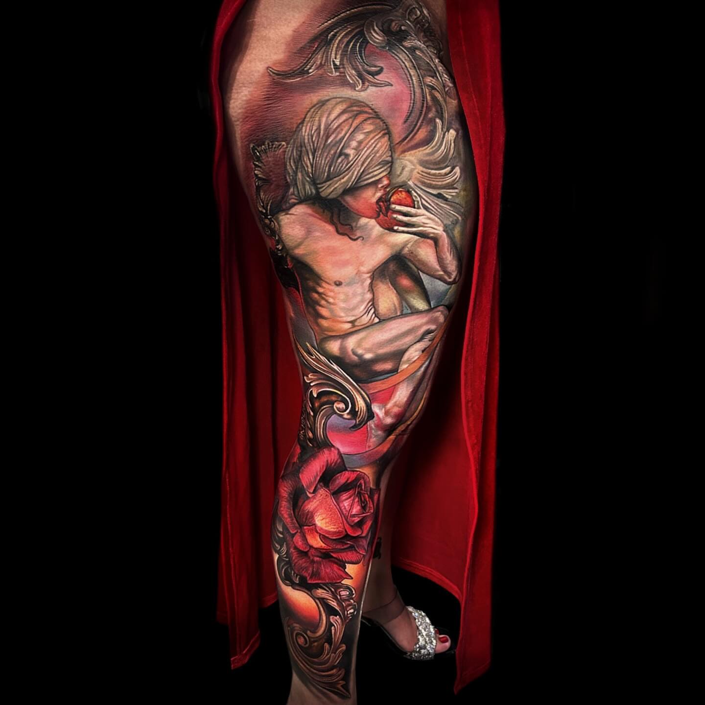Woman with apple realism tattoo on the forearm by Ernesto canua, Houston, Texas