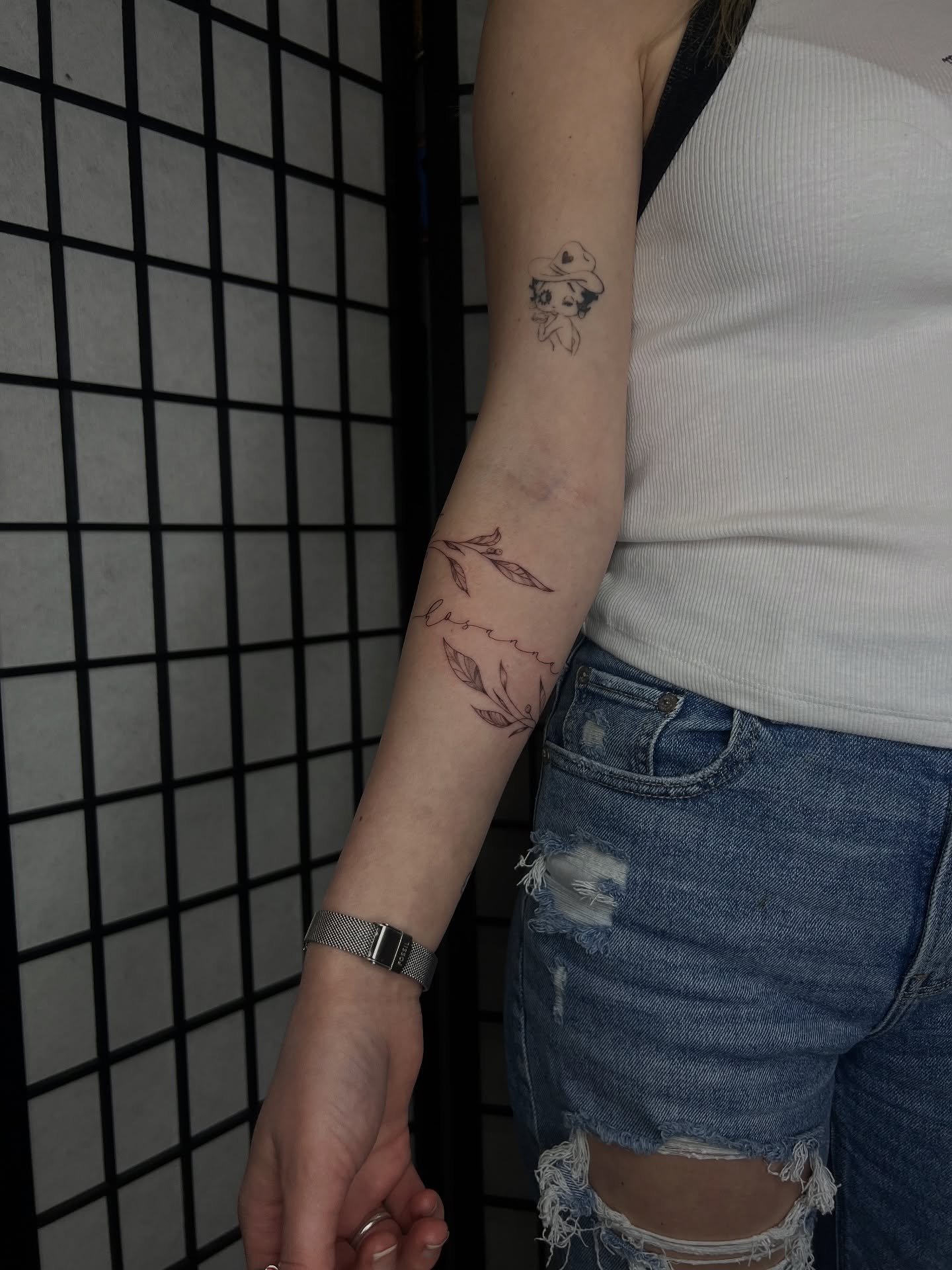 Tattoo by @permanentsticker β fine_line, black_and_grey