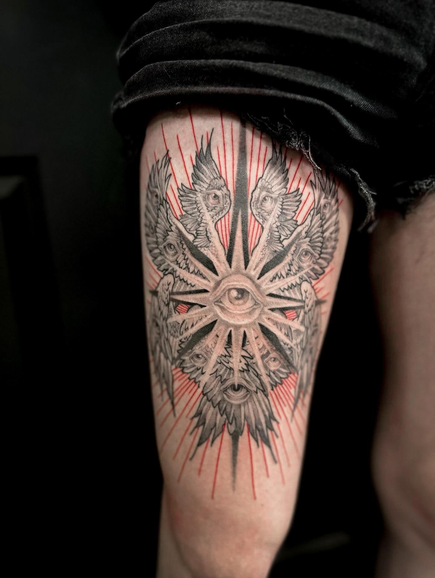 Tattoo by @cierahightattoos β geometric, black_and_grey