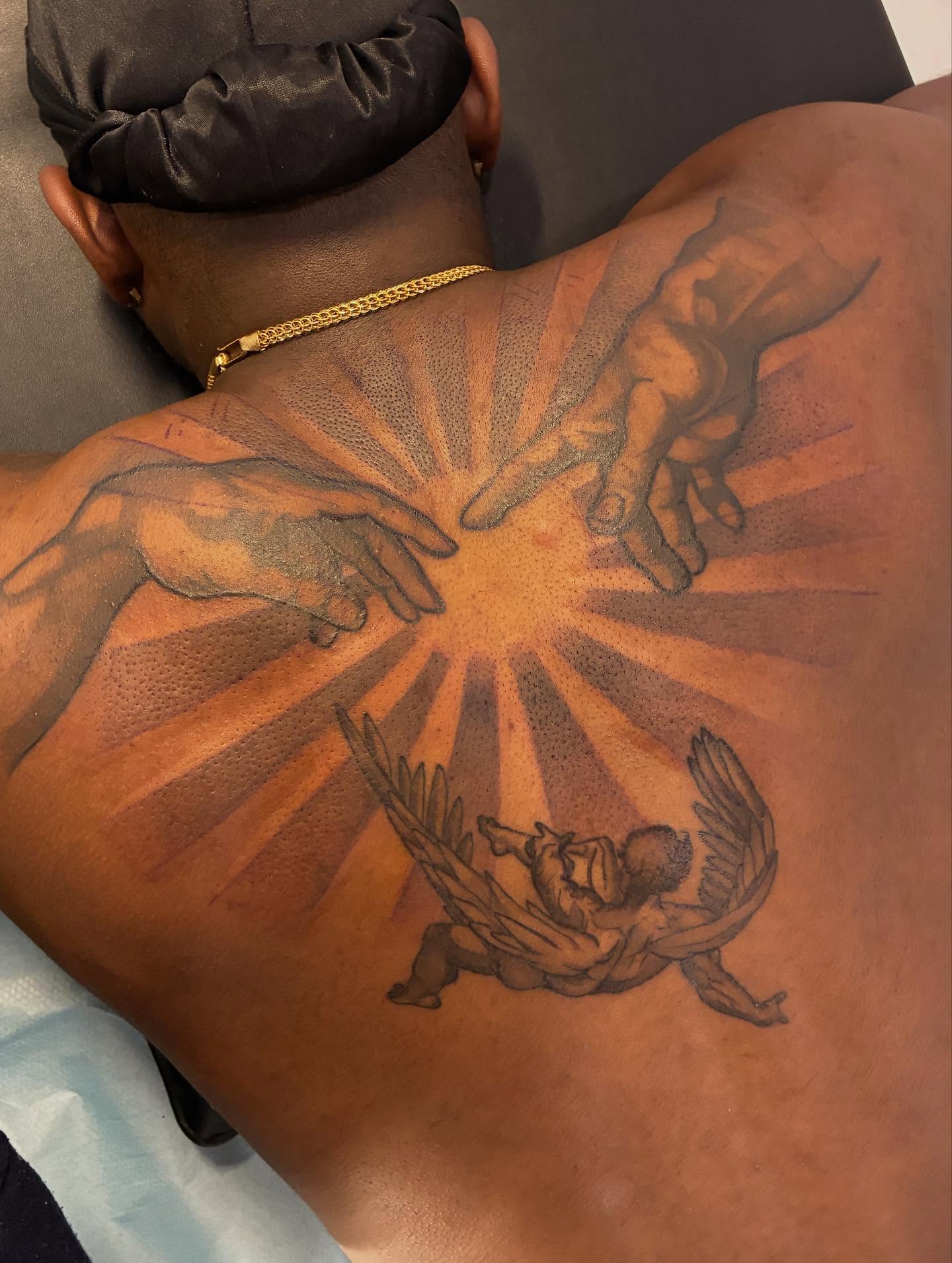 Tattoo by @tatubuny — dotwork, realism