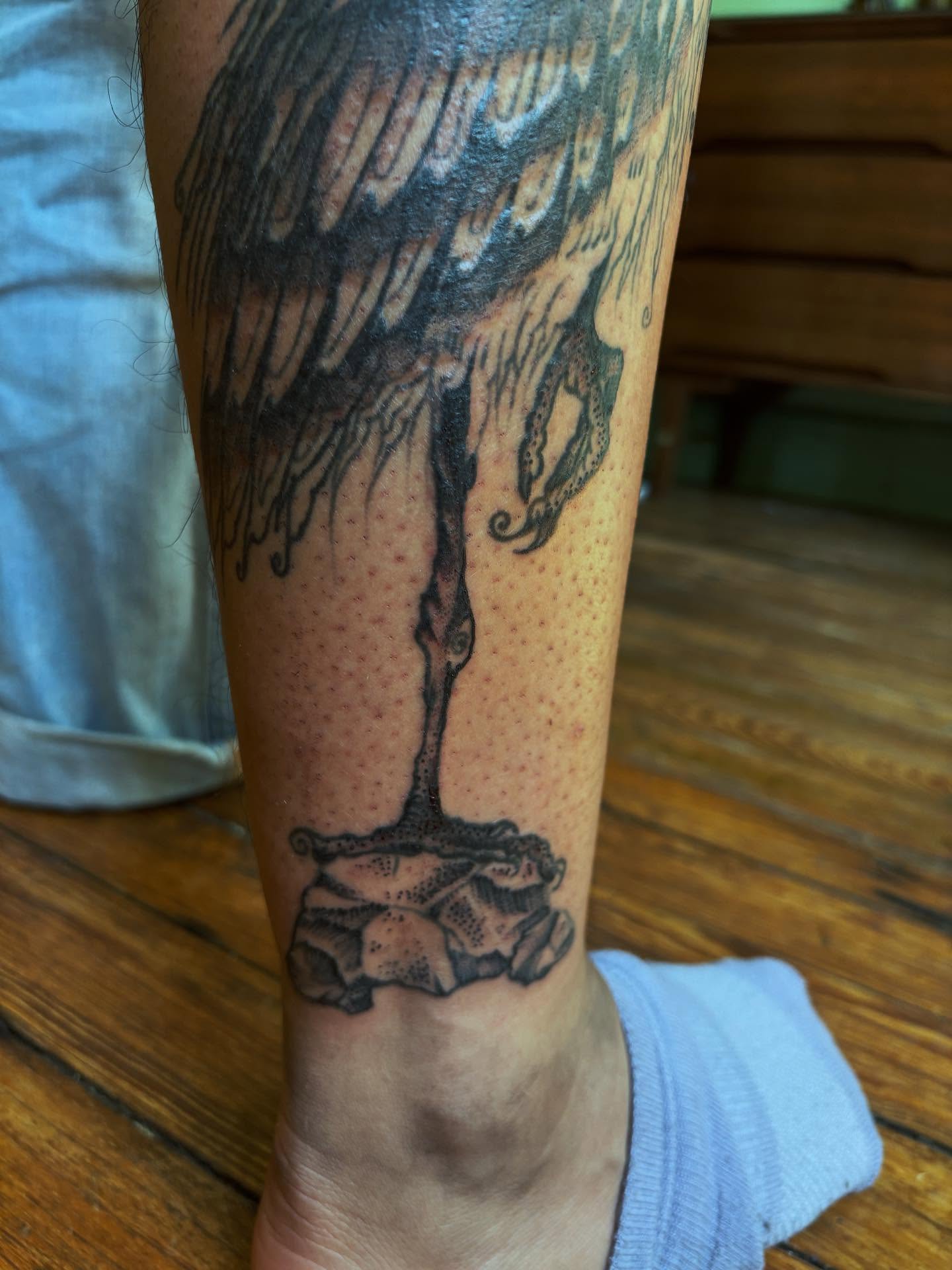 Tree black and grey tattoo on the calf by kris noble floyd