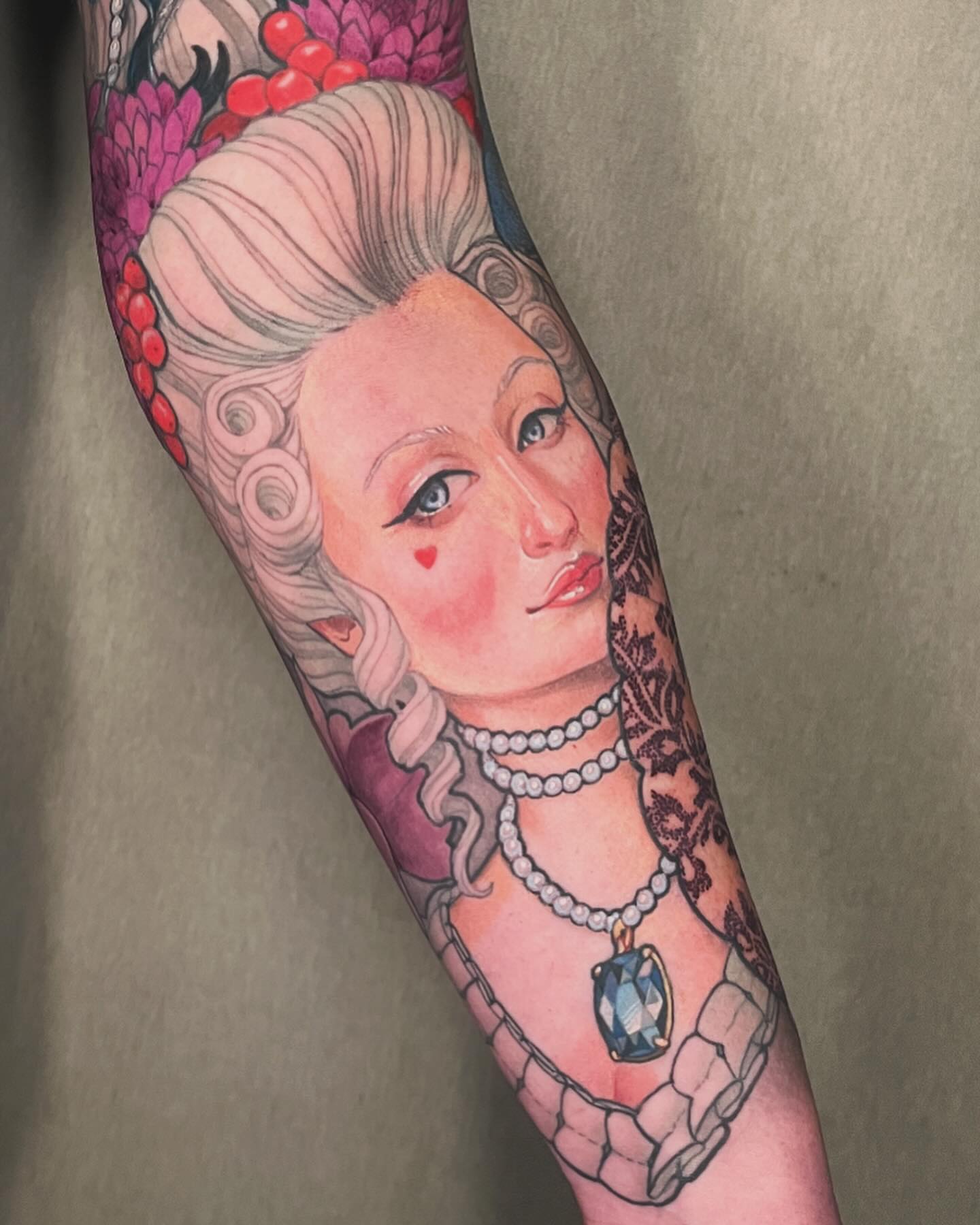 Tattoo by @betsy.ebsen.tattoos — american_traditional, realism
