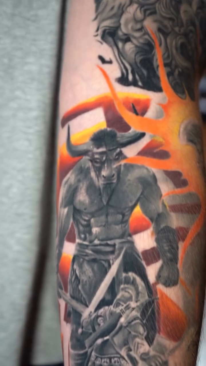 Tattoo by @davier_del_castillo — realism, black_and_grey