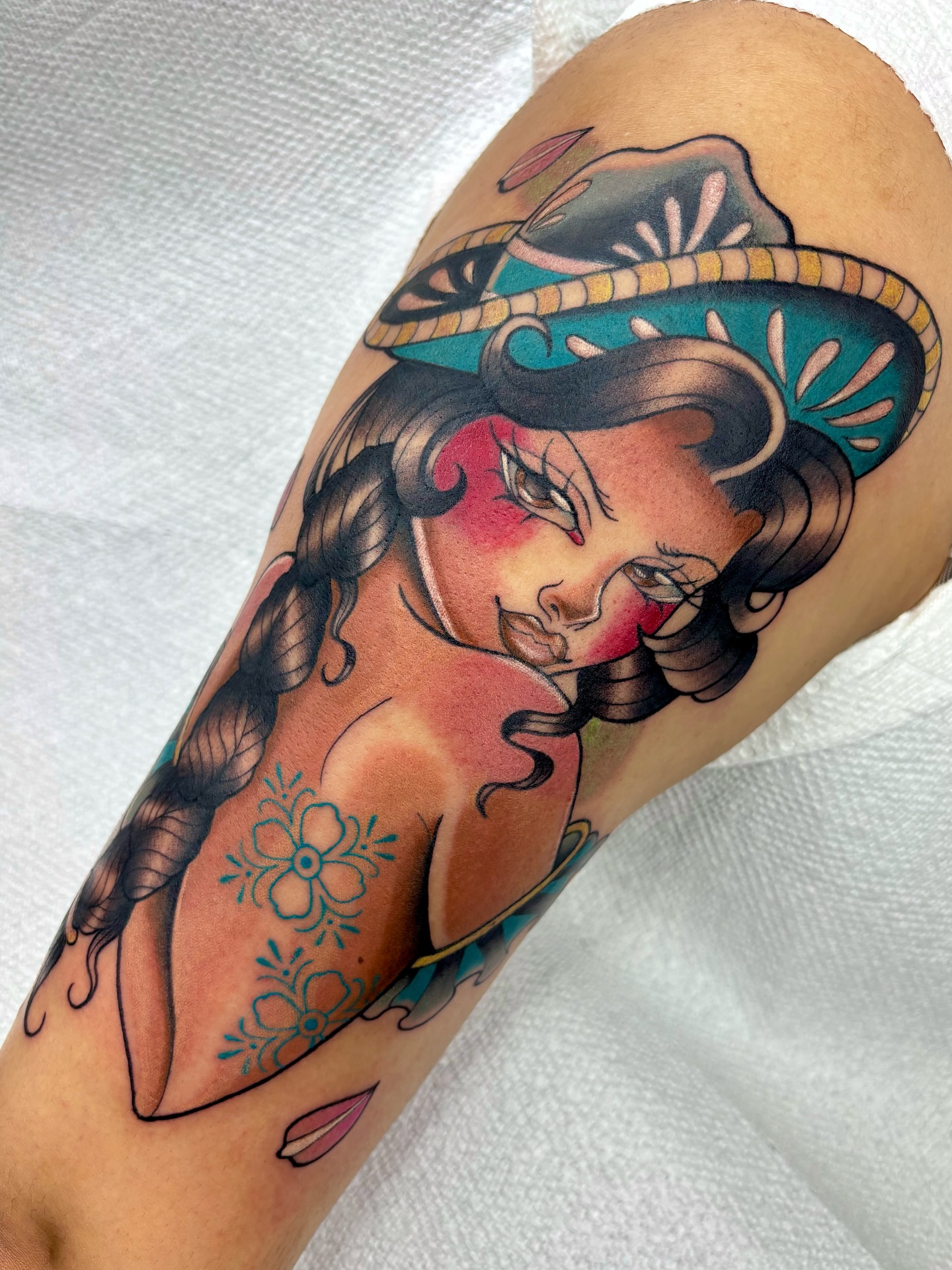 Tattoo by @valeriemourningstar — american_traditional