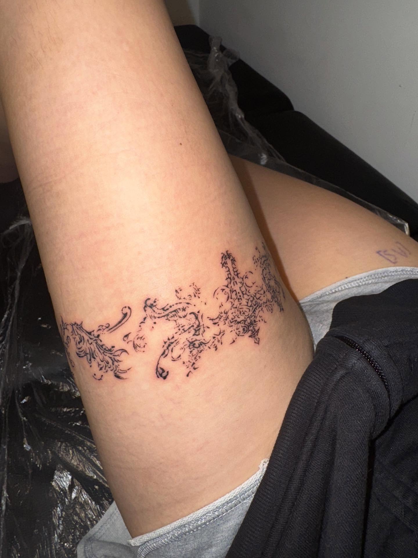Tattoo by @oxurminexo — ornamental