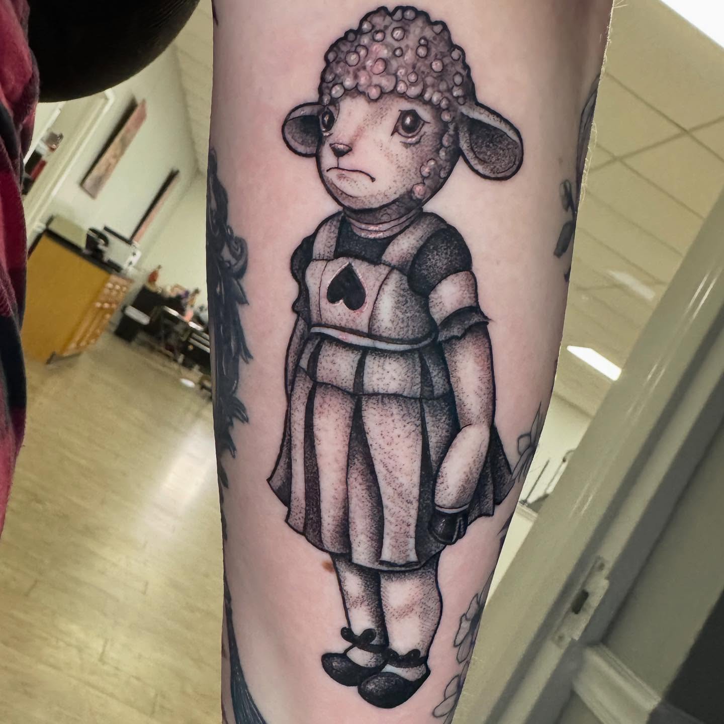Tattoo by @silkytattoos — dotwork