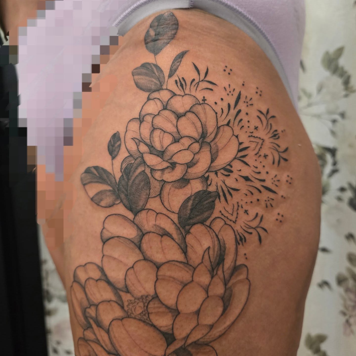 Tattoo by @taylornichole.tattoos — black_and_grey