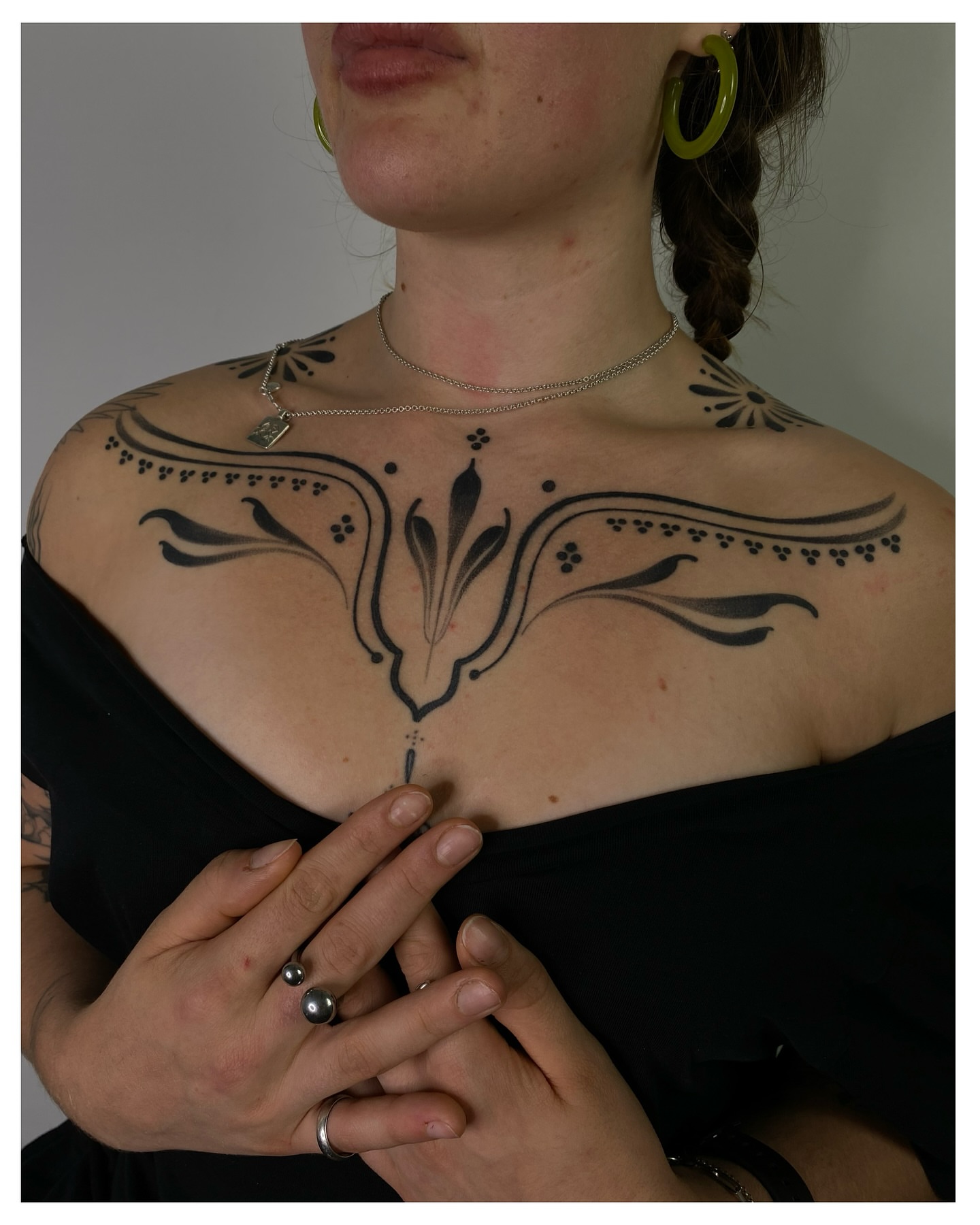 Tattoo by @bimtxtt — black_and_grey