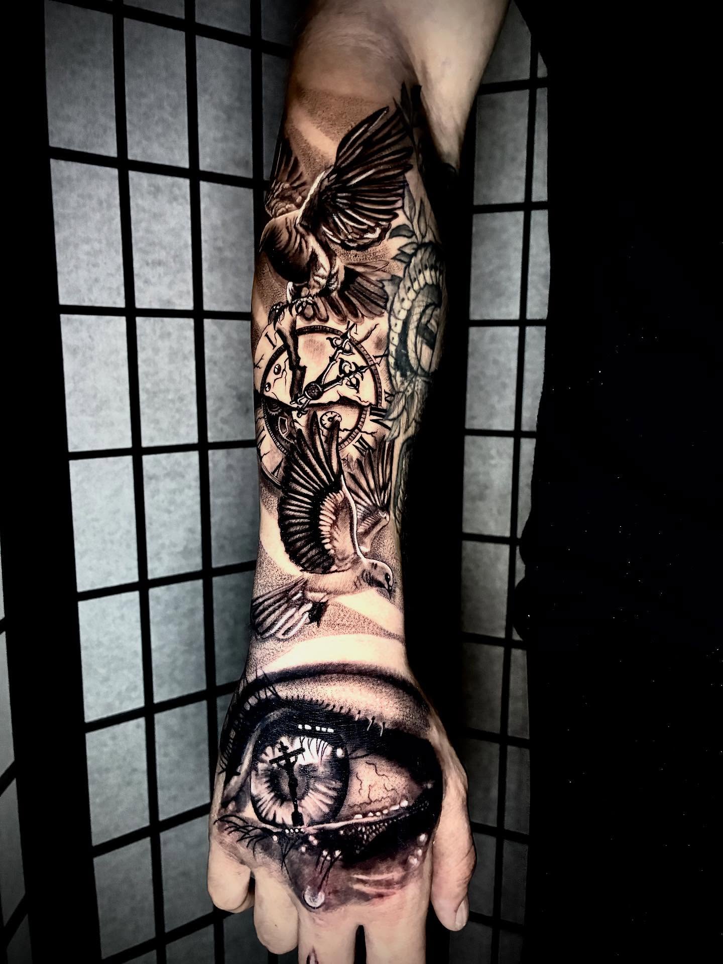 Tattoo by @danielruiz_art — realism, dark_realism