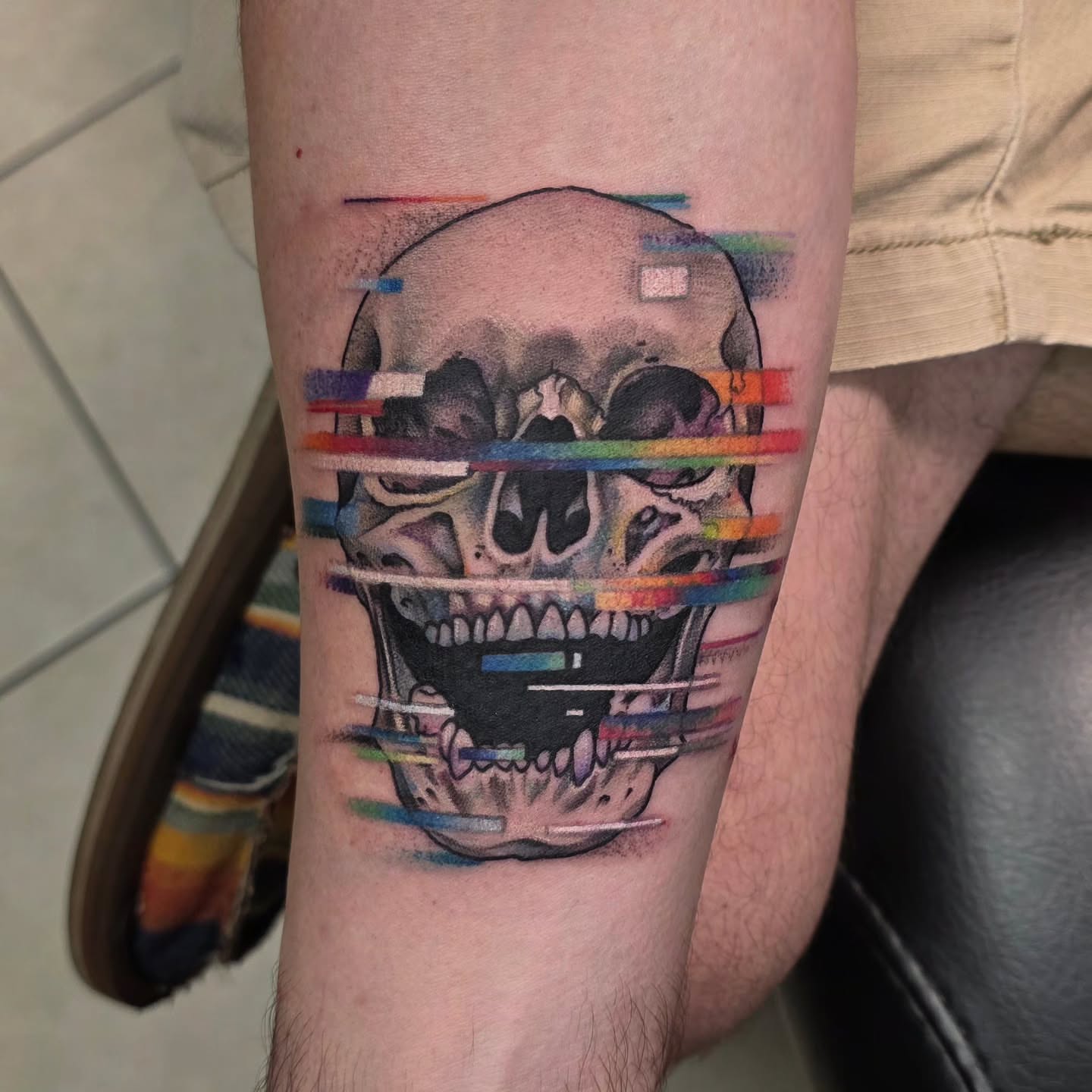 Tattoo by @lizz_zee — geometric, trash_polka
