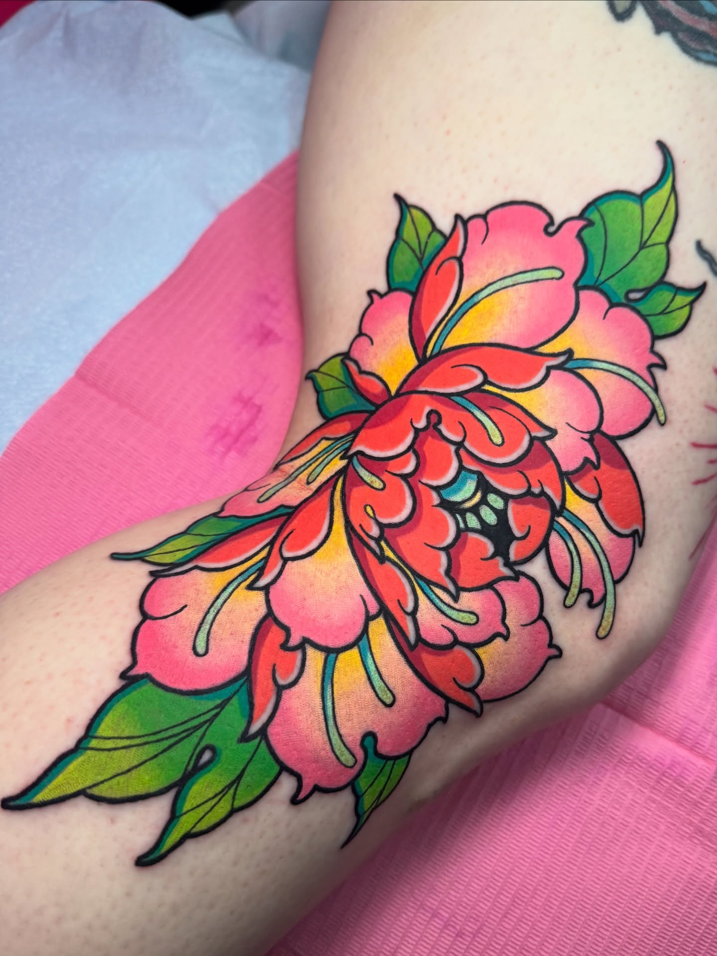 Floral bouquet American traditional tattoo on the thigh by ✣ ᴛɪᴀʀᴀ ɢᴏʀᴅᴏɴ ✣ video games