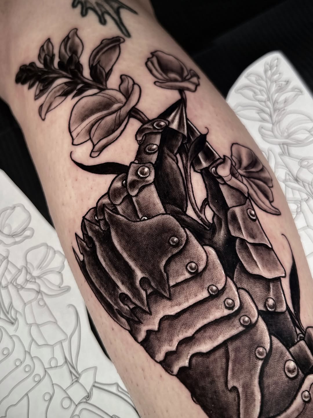 Tattoo by @marisolcreative β realism, black_and_grey