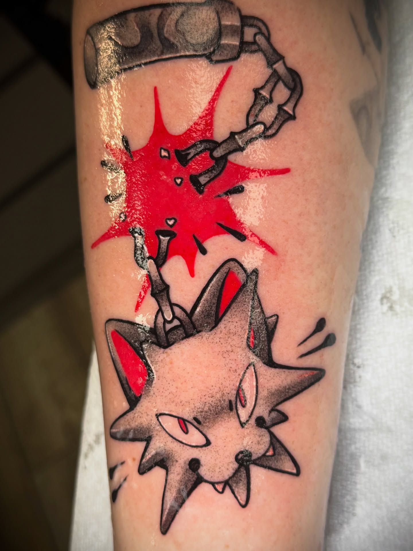 Chain breaking American traditional tattoo on the forearm by ✶ 𝓑𝓲𝓽𝓮𝓼𝓲𝔃𝓮𝓭 𝓘𝓷𝓴 ✶, Buford, Georgia