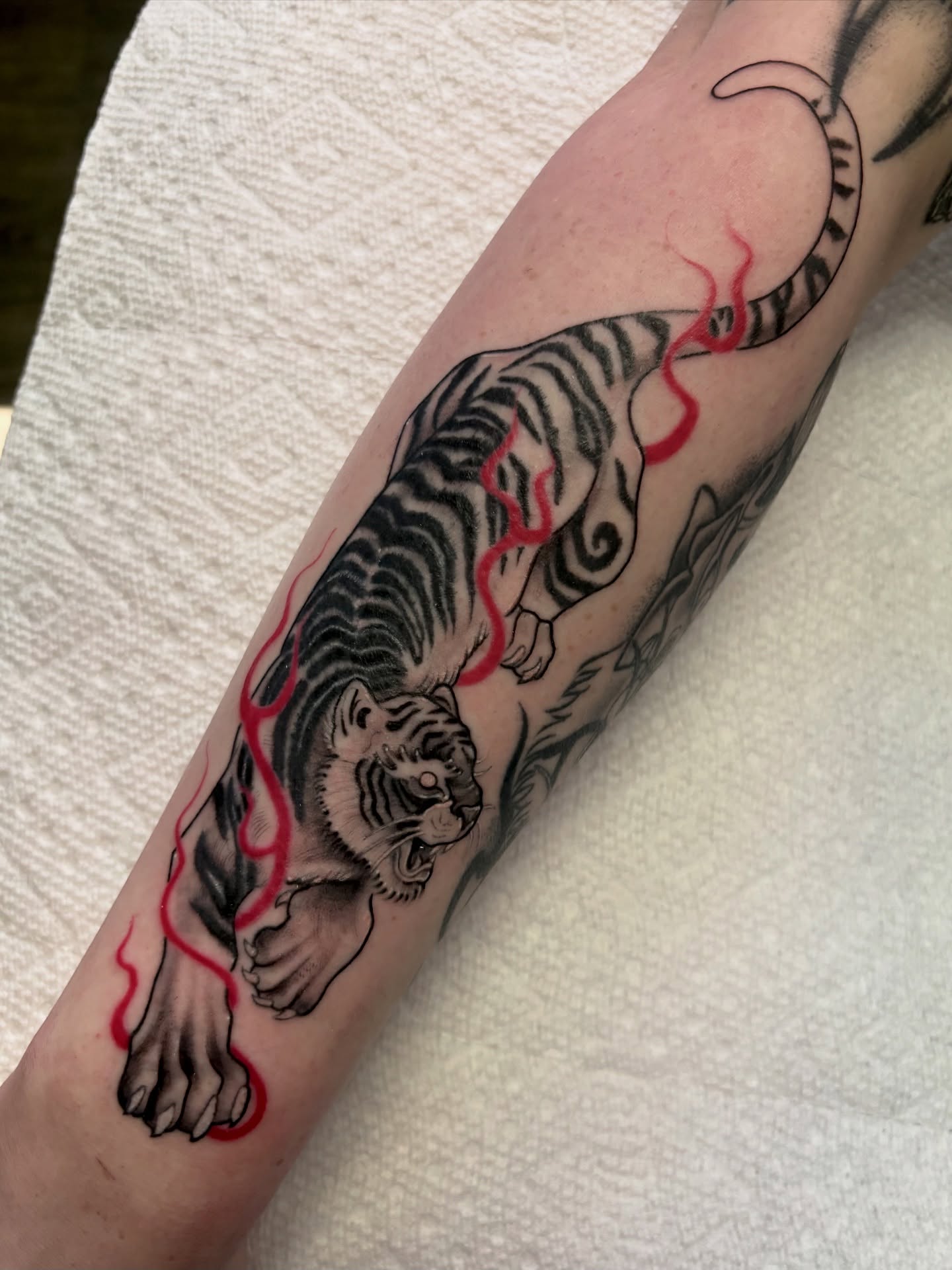 Tattoo by @obsidian_rabbit — black_and_grey