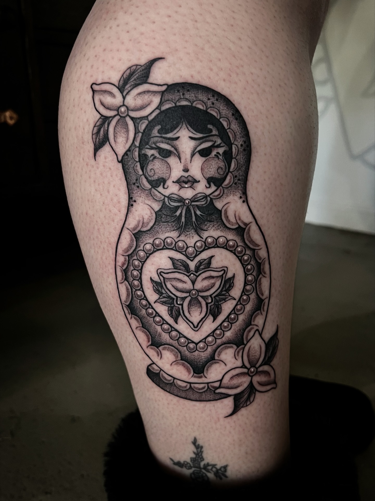 Tattoo by @rachktattoo — black_and_grey