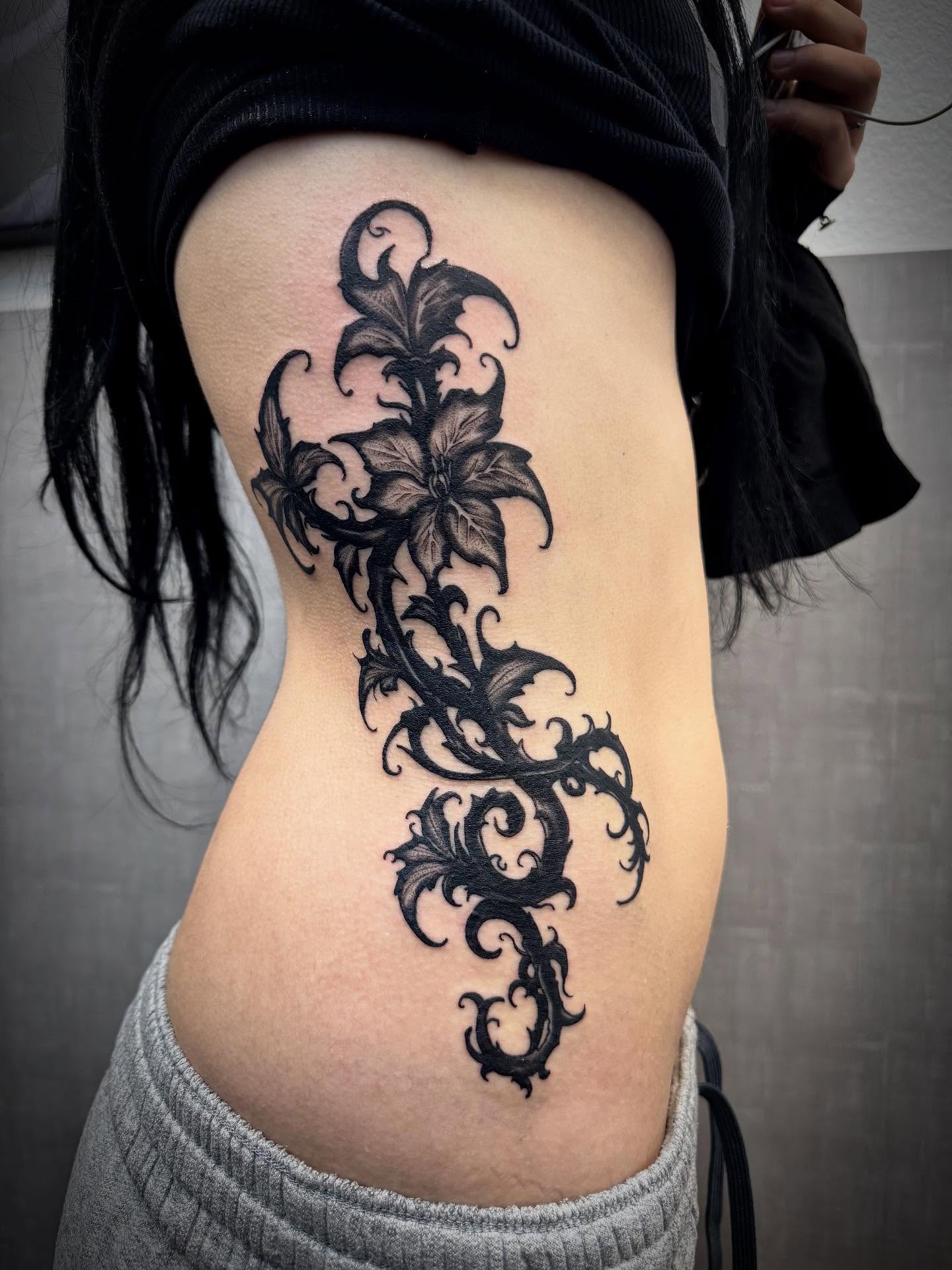 Tattoo by @cj.hurtado — black_and_grey, ornamental