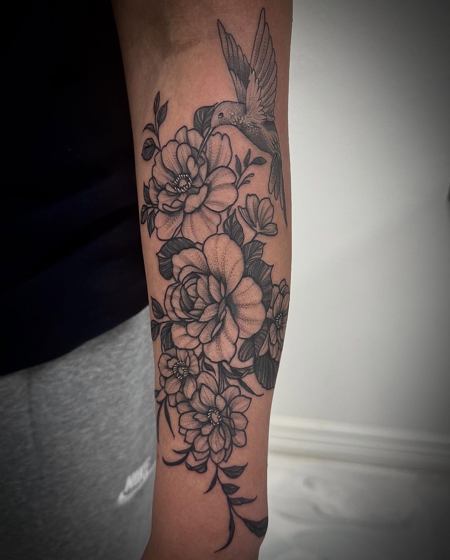 Tattoo by @cj.hurtado — black_and_grey