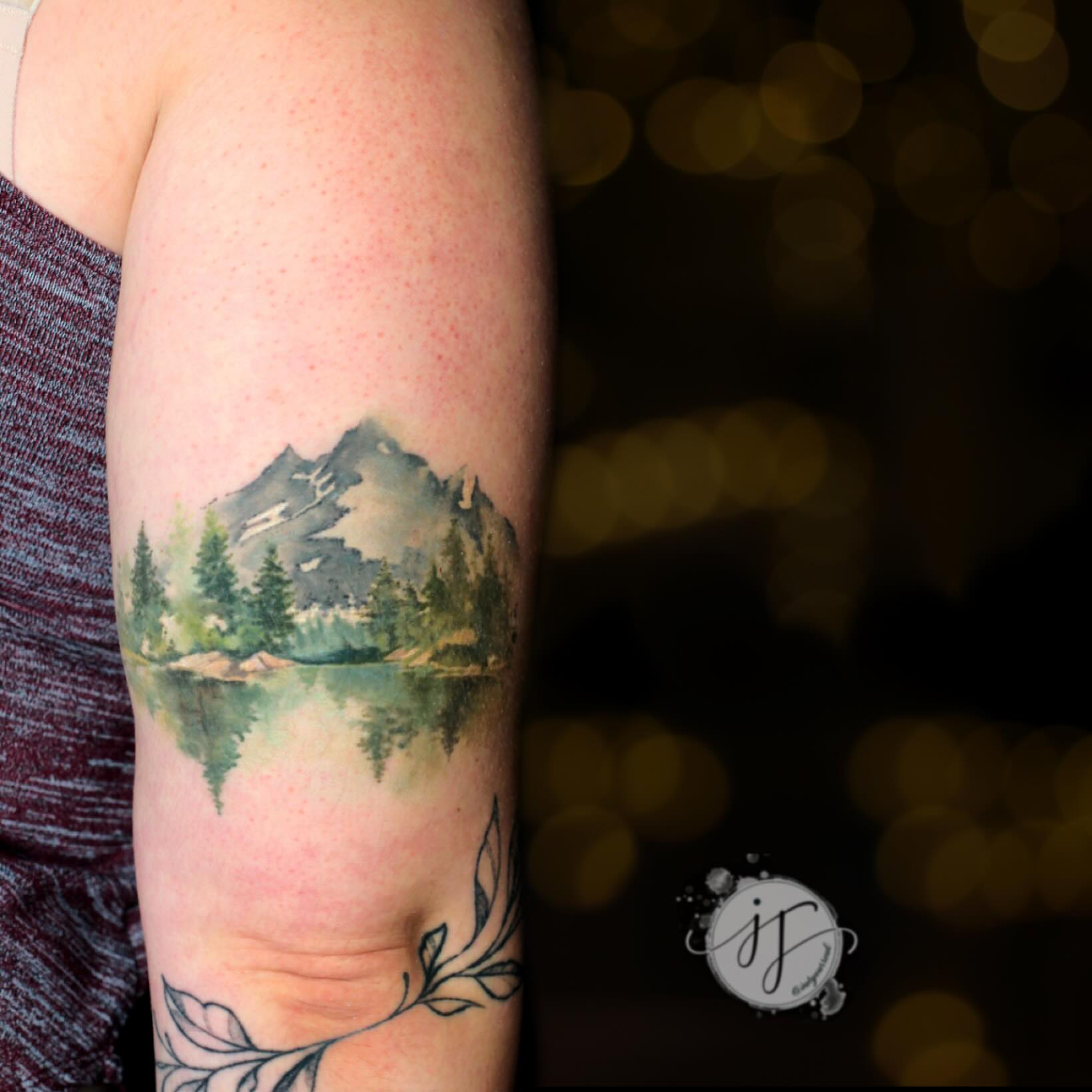 Tattoo by @inkyoursoul — watercolor