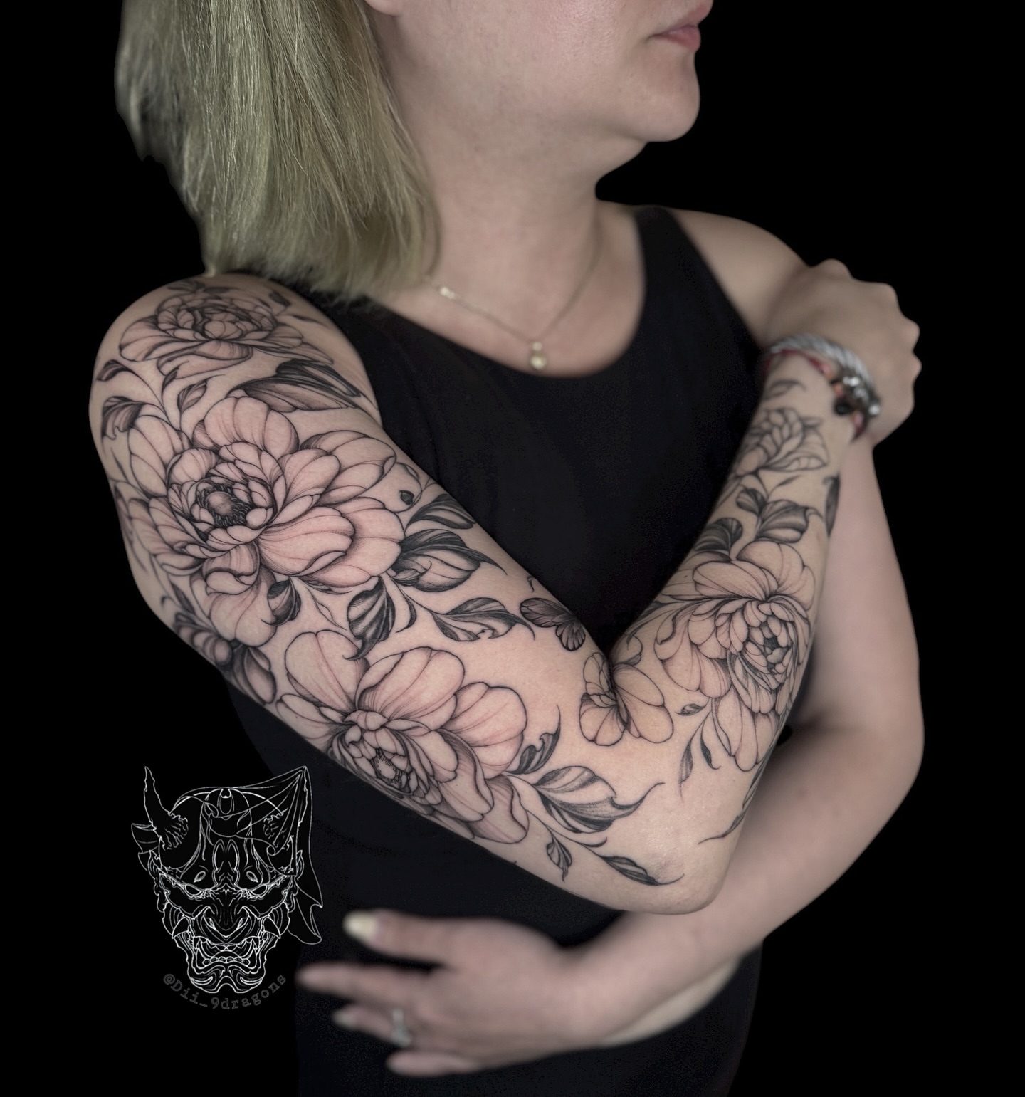 Floral sleeve black and grey tattoo on the upper arm by π² ππ² ππΎππ·π± - π« ππ»πͺπ°πΈπ·πΌ π², San Jose, California