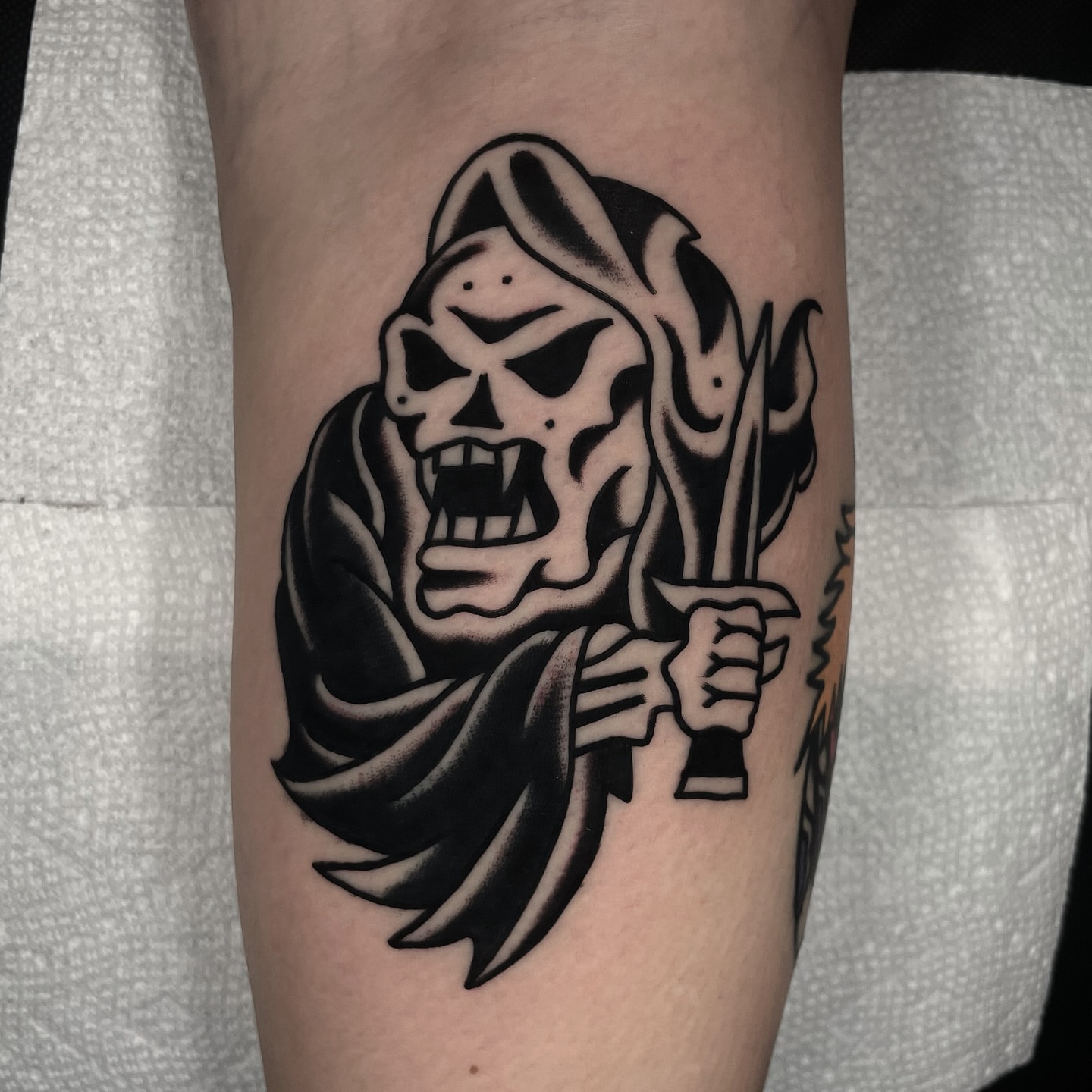 Tattoo by @anthonyxpimentel — black_and_grey