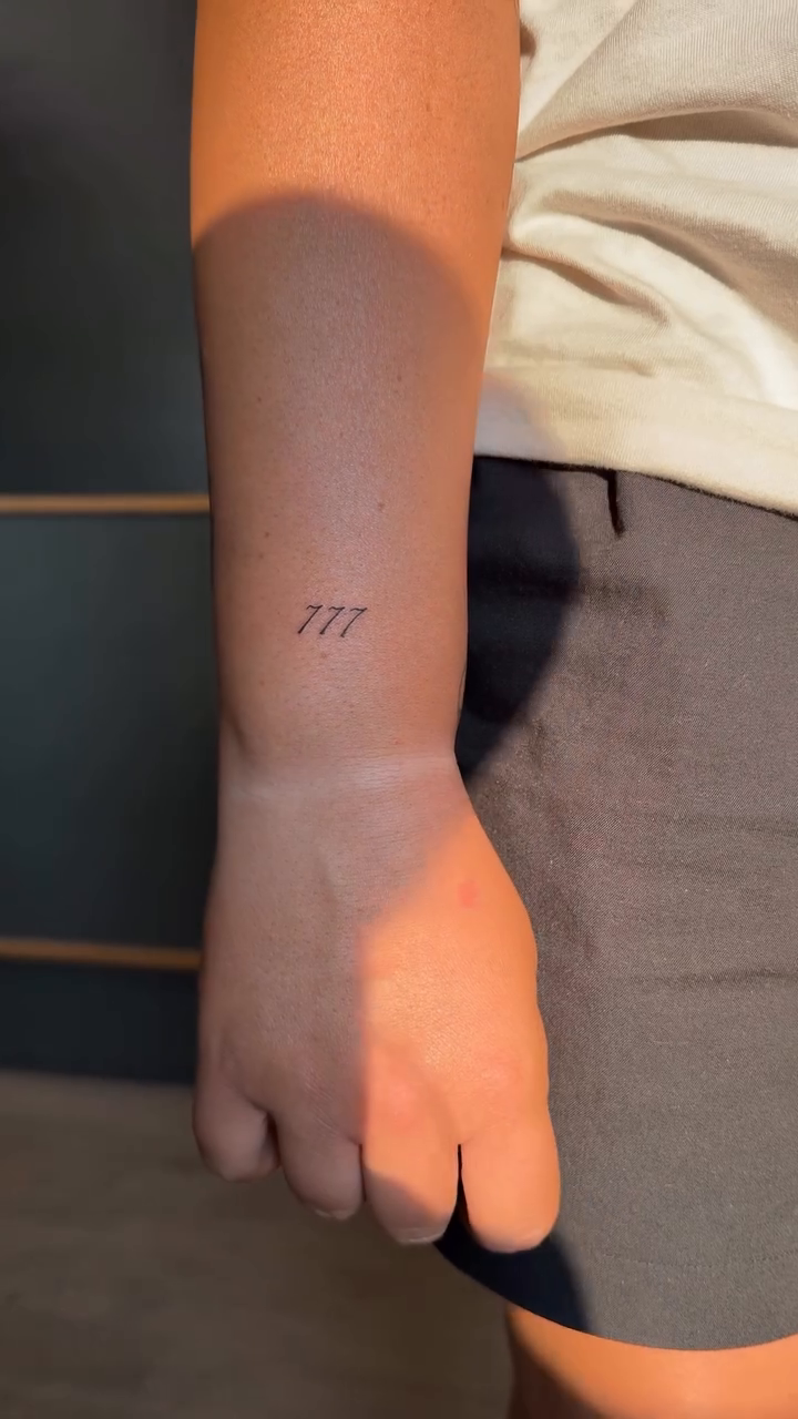 Tattoo by @vikabenito_tattoo — fine_line, lettering_script