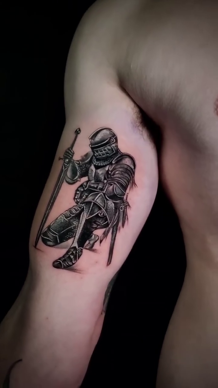 Knight with sword realism tattoo on the forearm by William Gualteros