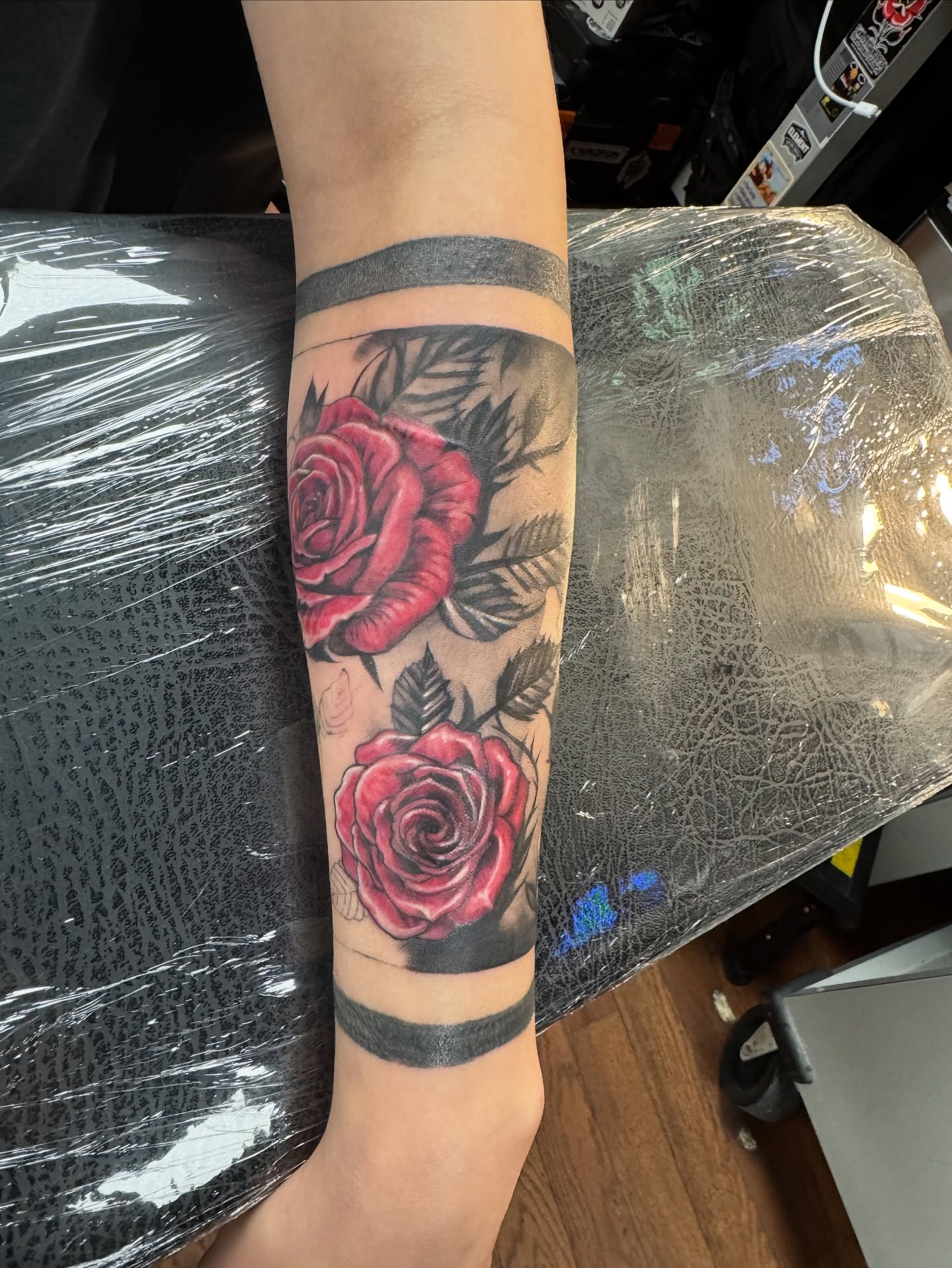 Roses realism tattoo on the forearm by Hori Shit